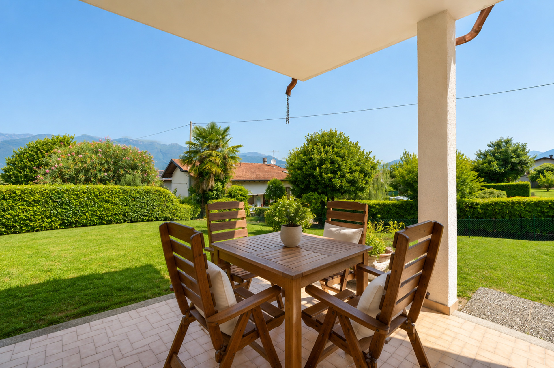 Wohnung mit Garten in Porto Valtravaglia