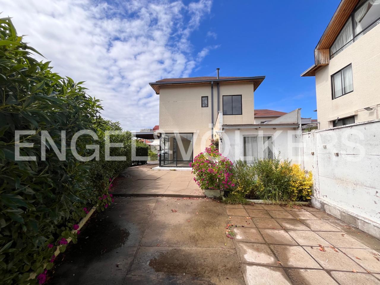 Acogedora Casa en Condominio