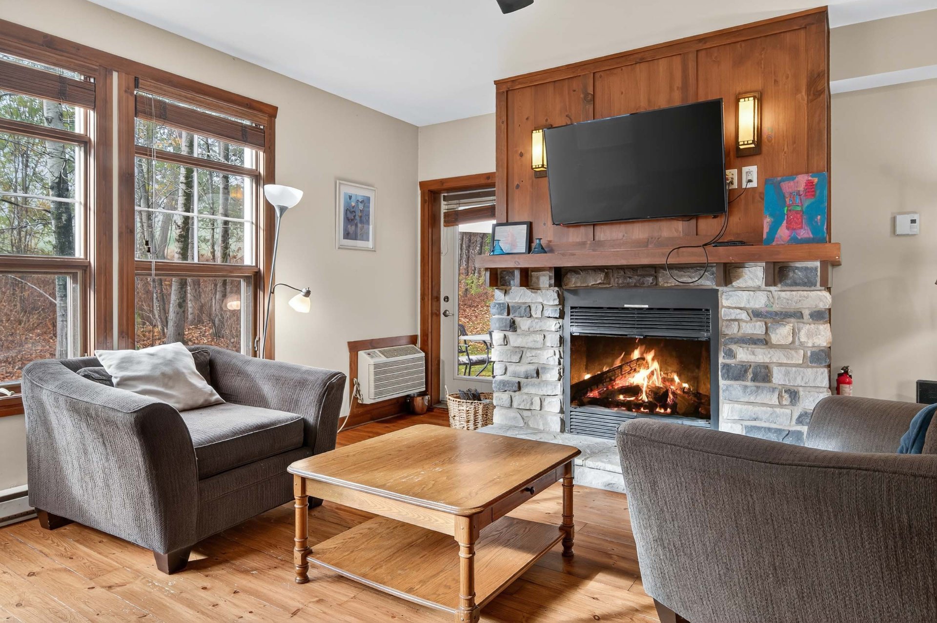 Single-Level 2-Bedroom Condo with Large Terrace