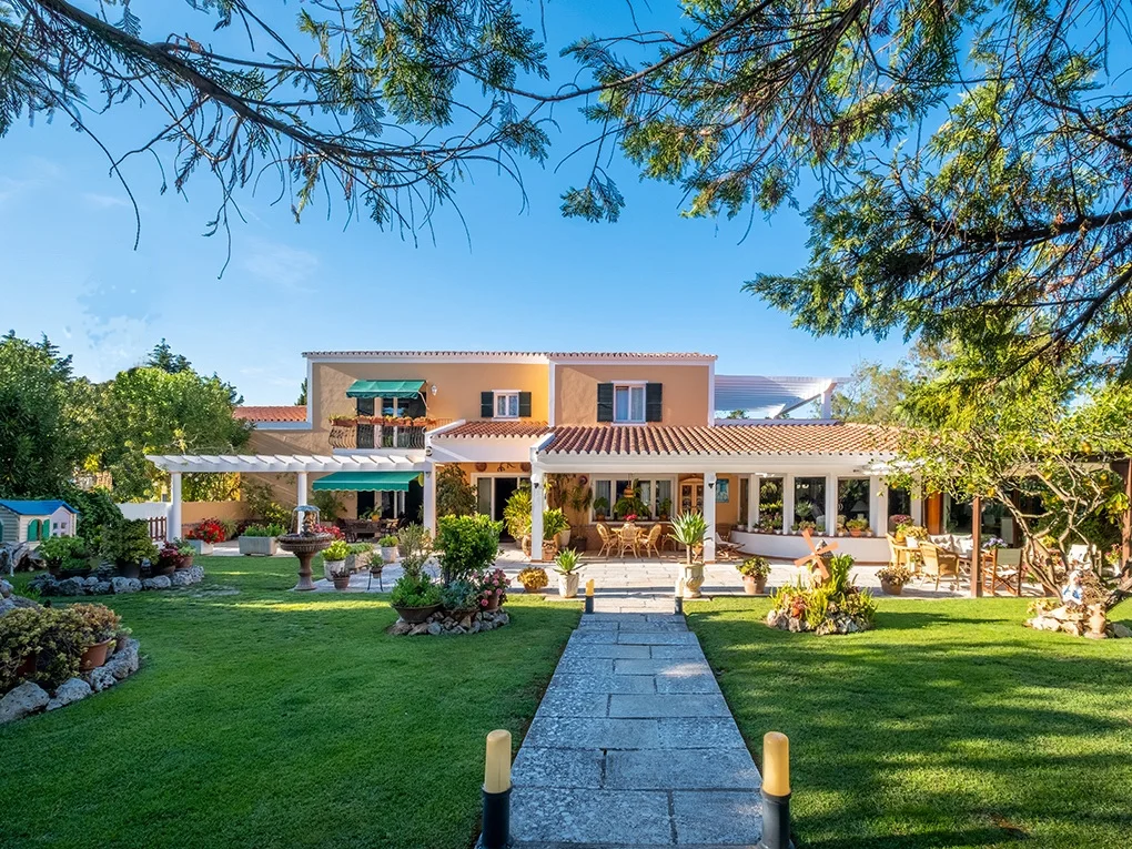 Wunderschöne große Villa in der Nähe von Mahon, Menorca