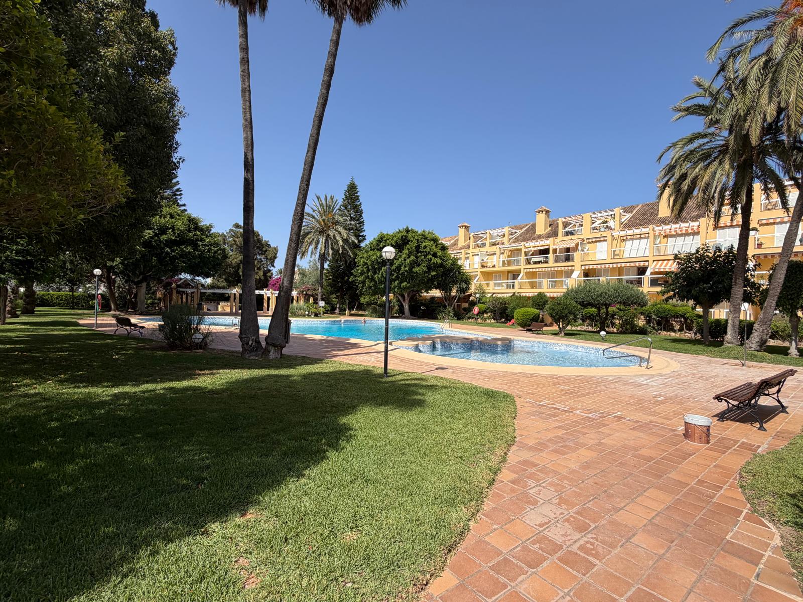 Exklusives 4-Schlafzimmer-Maisonette-Penthouse nahe Las-Marinas-Strand, Dénia