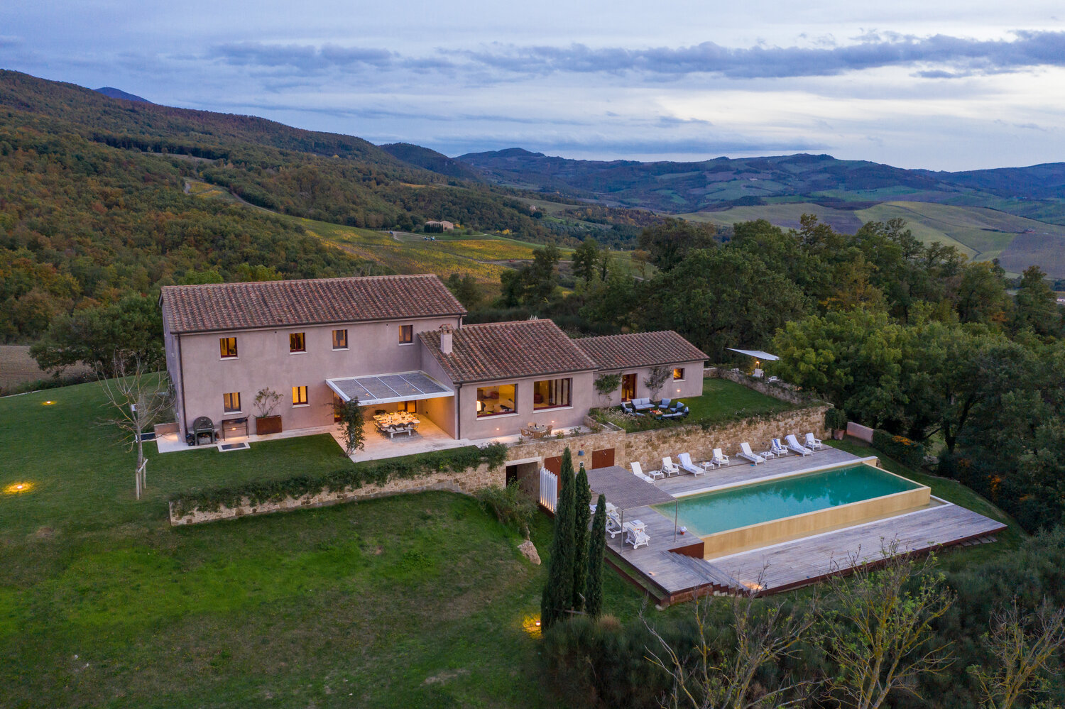 Enchanting Villa overlooking the Val d’Orcia