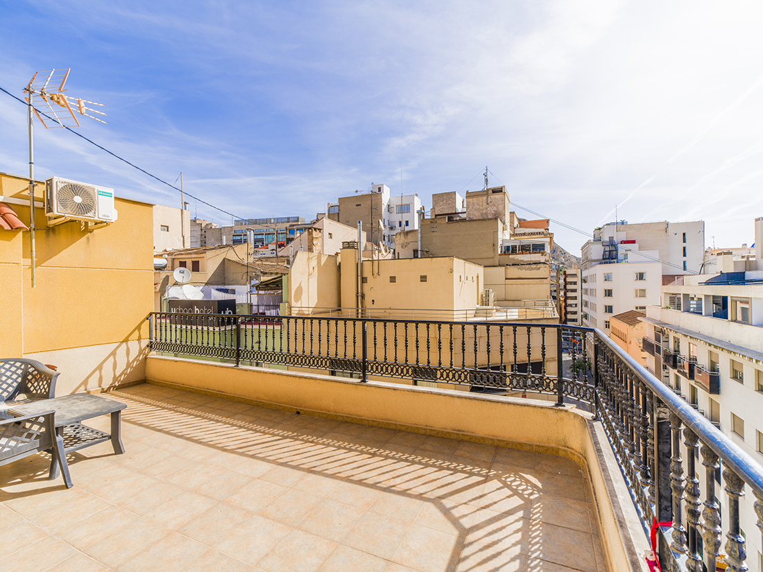 Spectacular Penthouse in Downtown Alicante