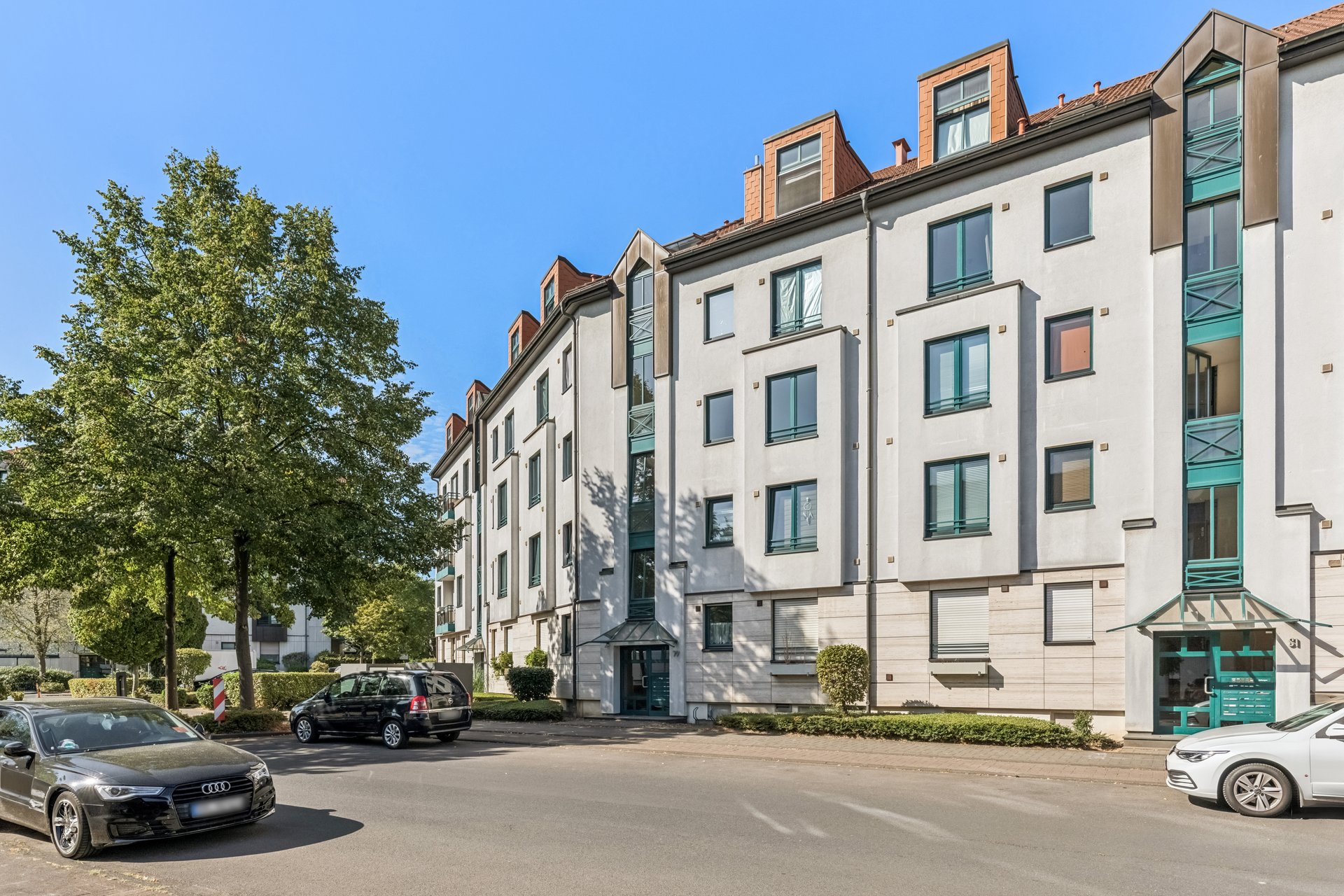 Gut geschnittene Erdgeschosswohnung mit Terrasse & Tiefgaragenstellplatz