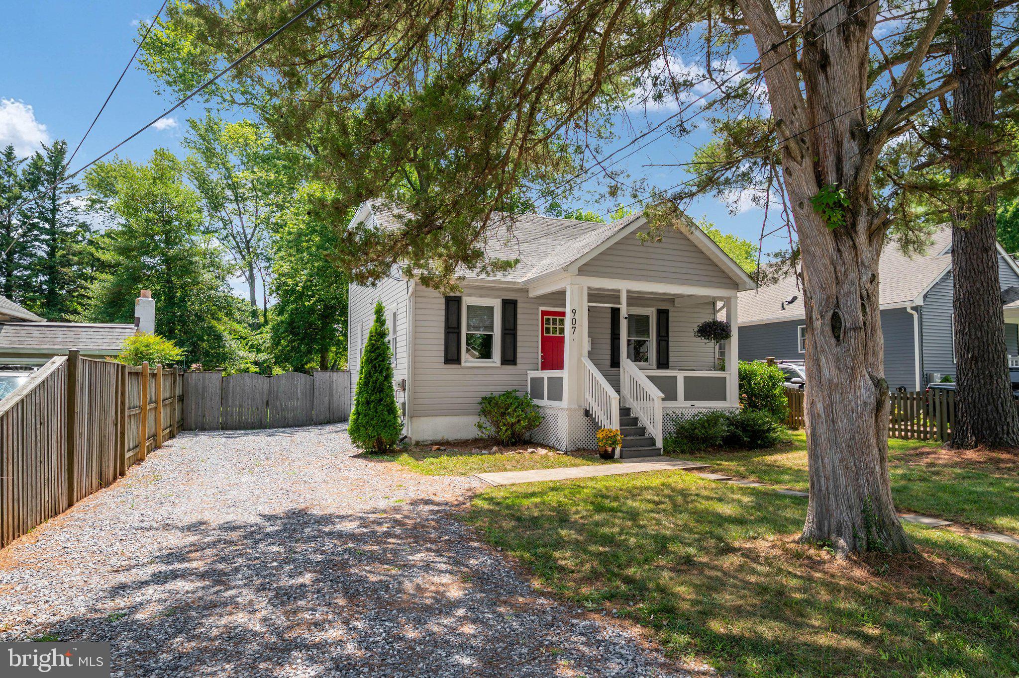 Experience the Eastport Lifestyle