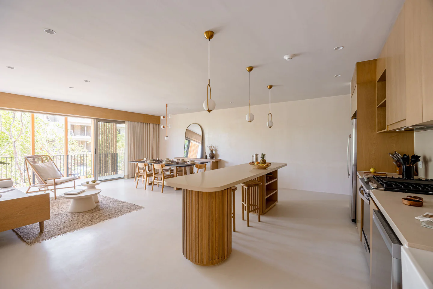 2 Bedroom, 2.5 bathroom Magic Apartment in Aflora 4