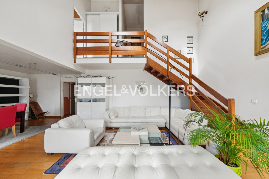 Canal de l'Ourcq / Les Grandes Serres de Pantin - Two-story apartment with balcony - Top floors