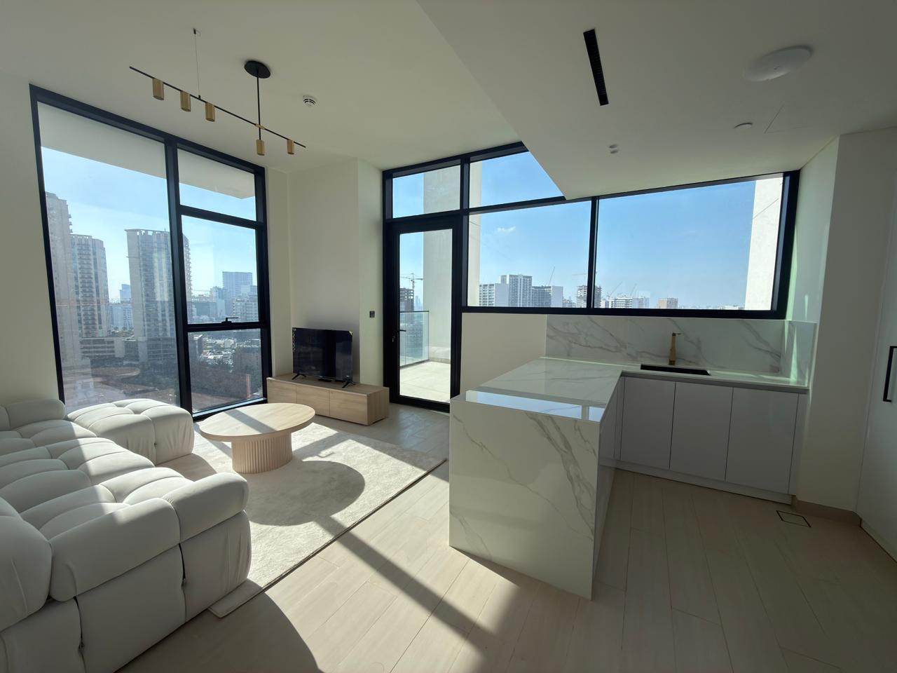 High Floor Unit | Vacant | High ROI