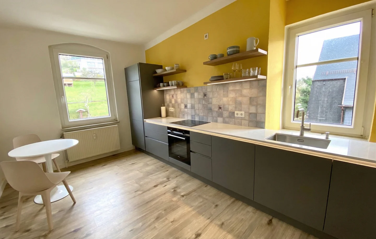 Geräumige 3-Raum Wohnung mit Garage und tollem Ausblick, in Gera Langenberg - Photo 4