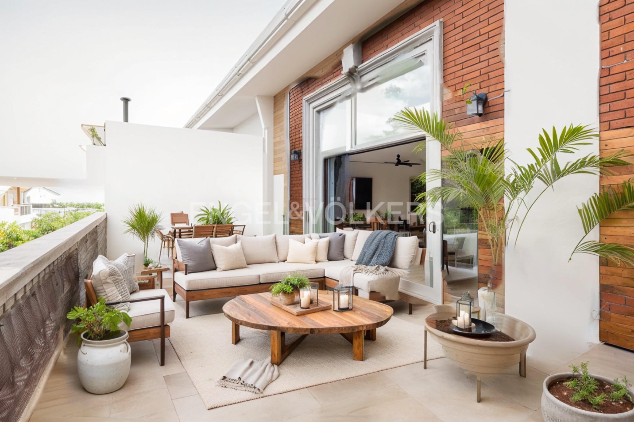 Penthouse with impressive views next to Turó Parc