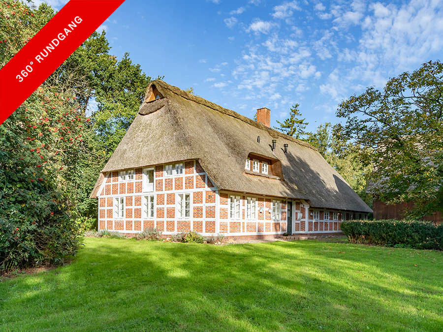 Reetdachhaus zum Verlieben, ländliches Wohnen mit historischem Charme!