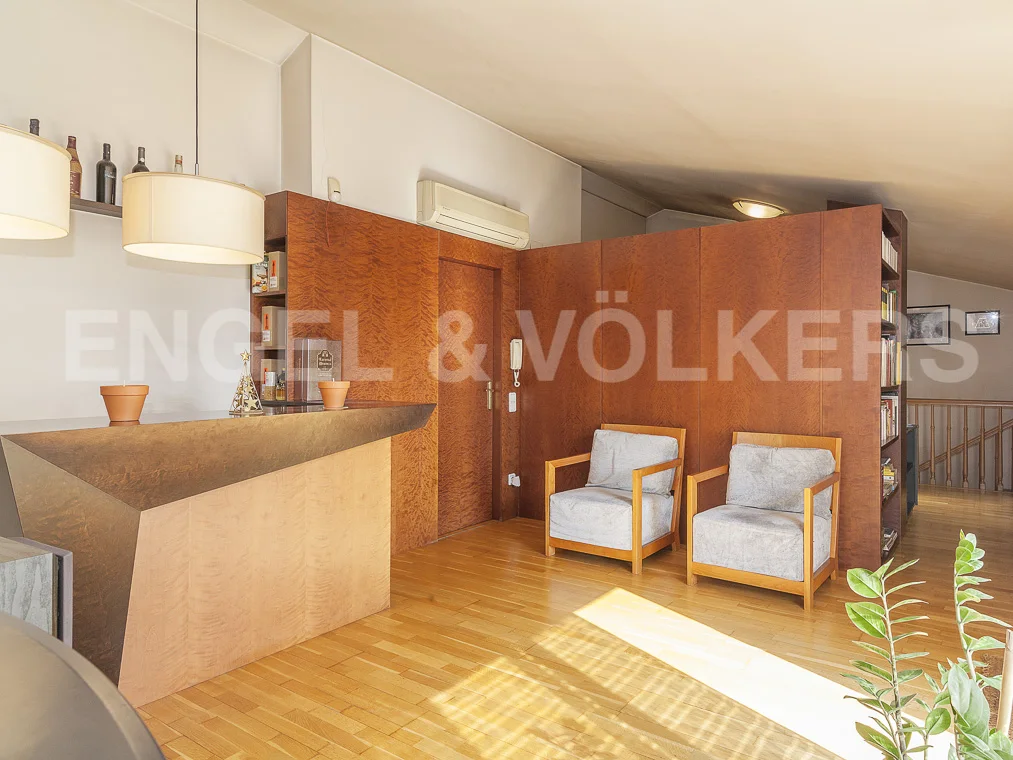 Spacious duplex penthouse in the center of Sabadell