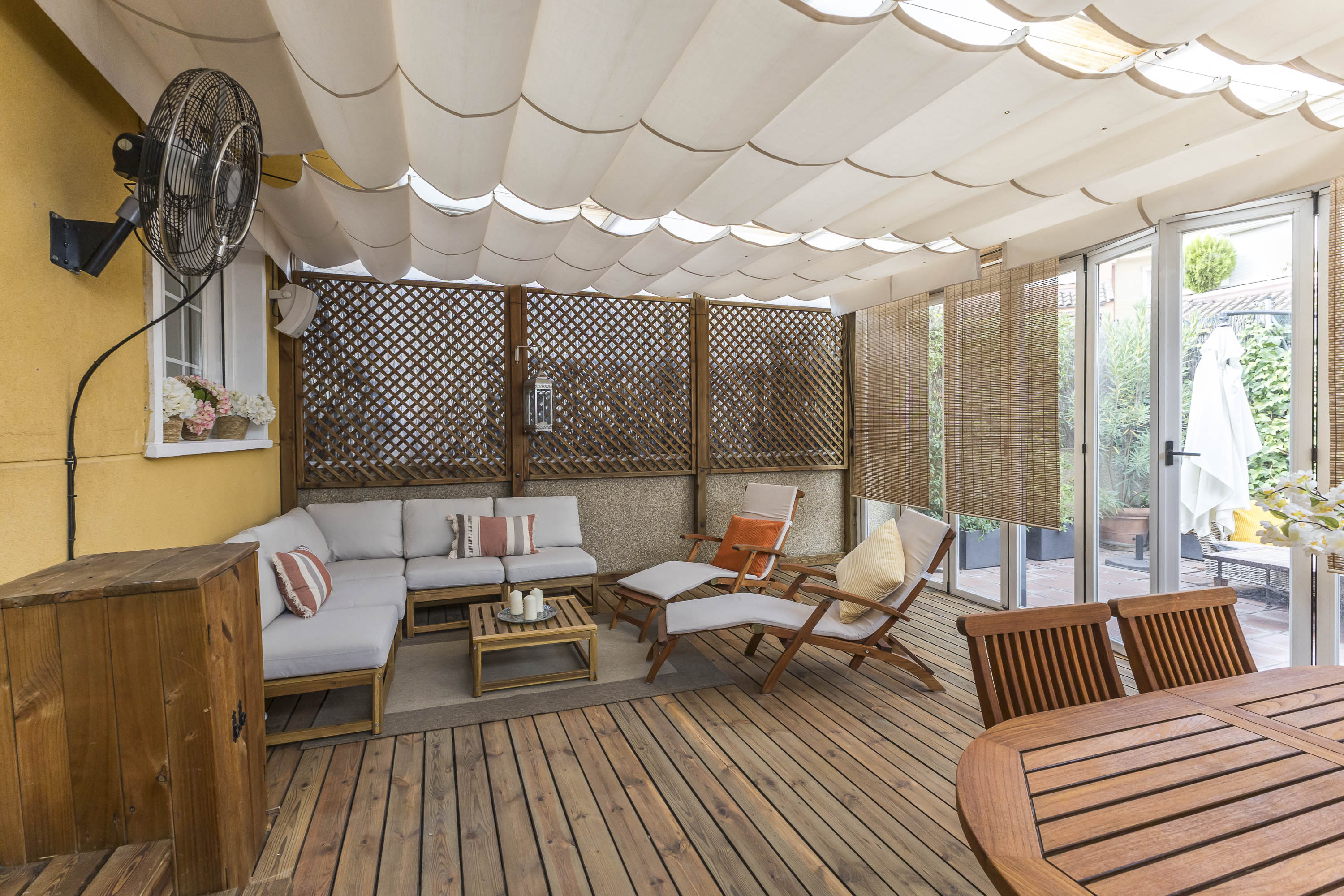 Exclusive chalet with private elevator, garden, and spacious terraces in Coronales
