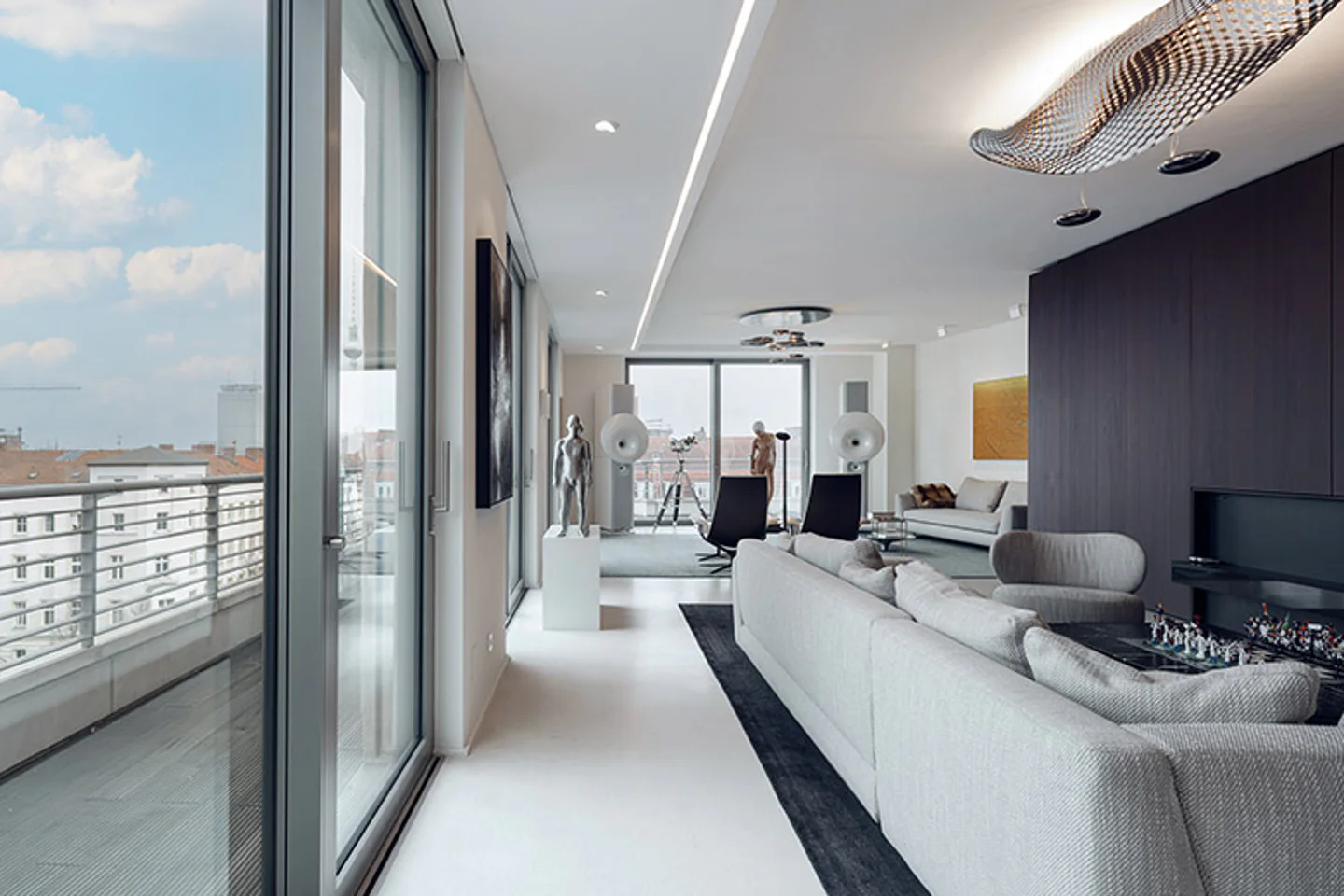Wohnen mit Klasse Vollmöbliertes Penthouse im Kollwitzkiez - Photo 2