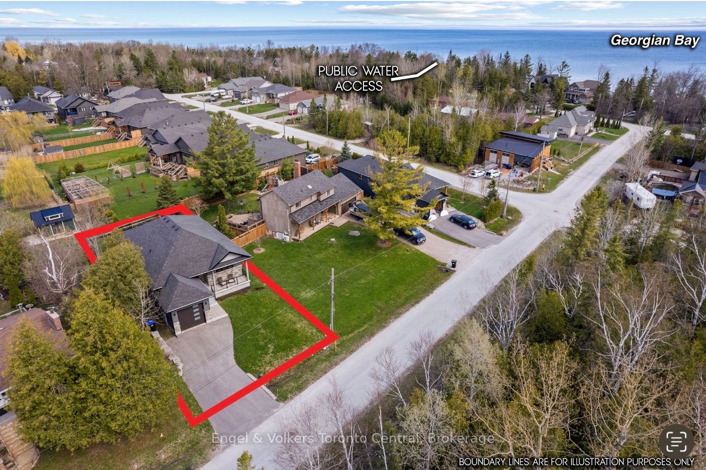 Located In The Desirable West End Of Wasaga Beach