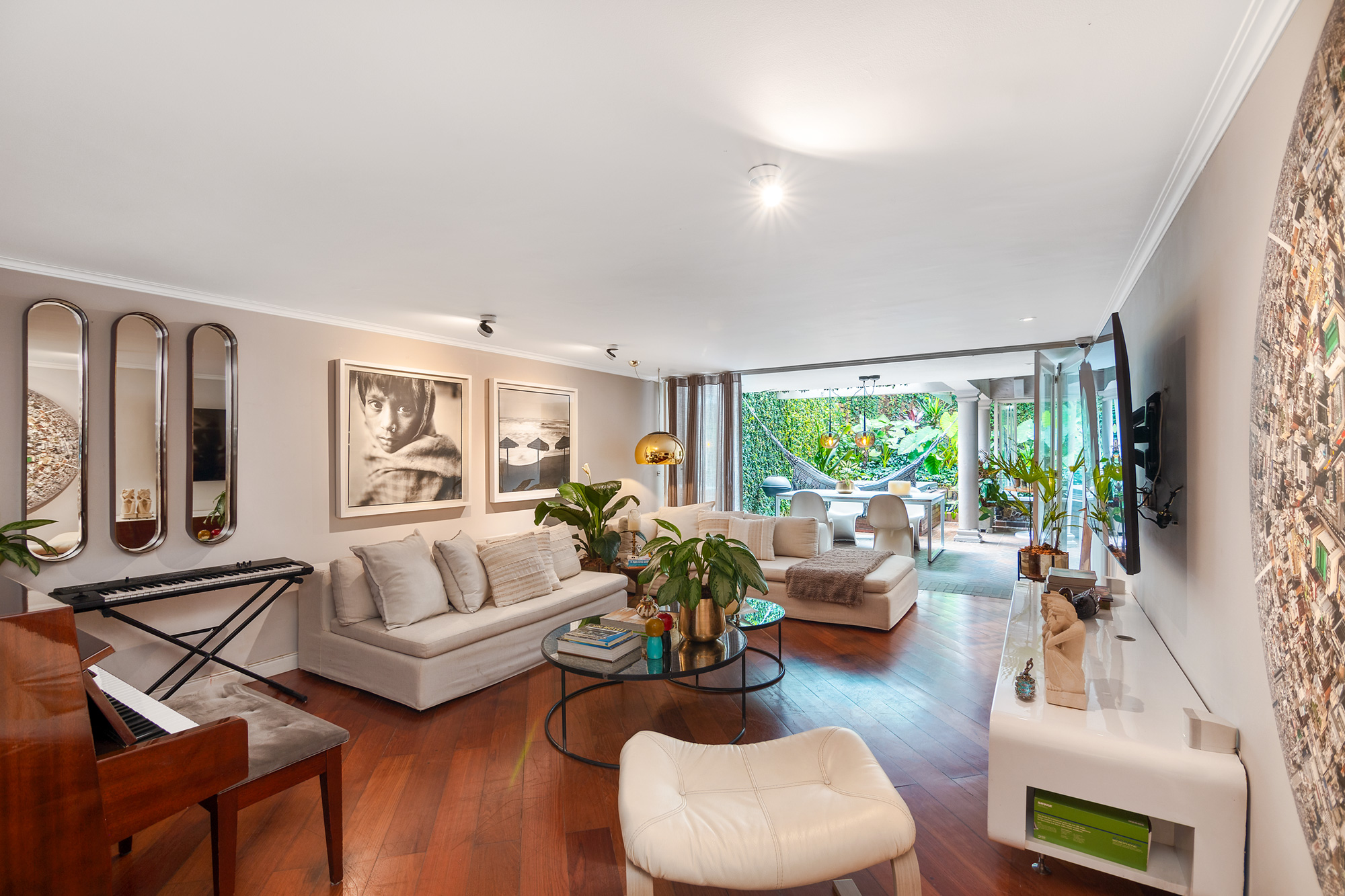 Casa con jardín para venta en El Tesoro, El Poblado