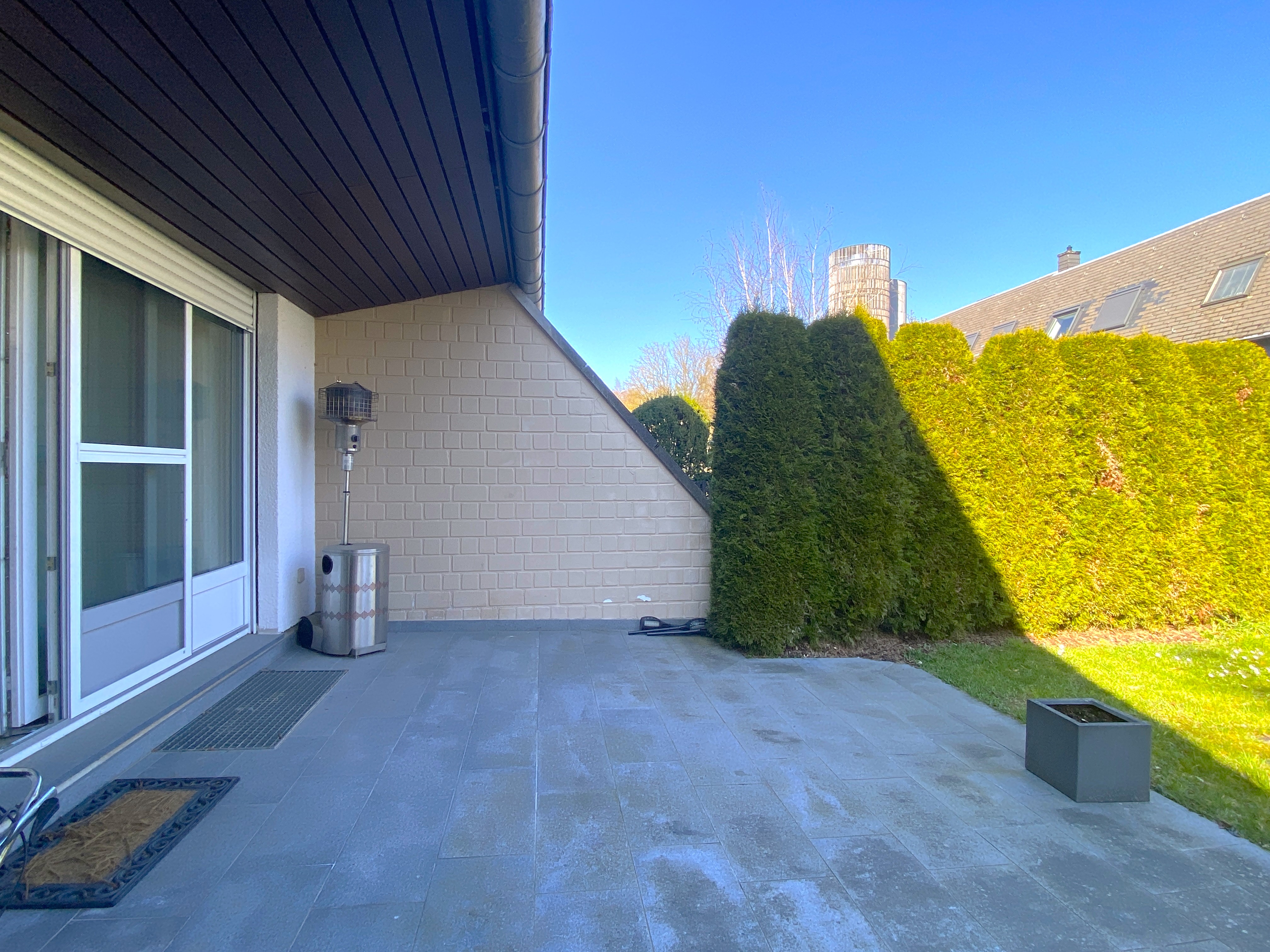 Exclusive: 4-bedroom house in Kirchberg