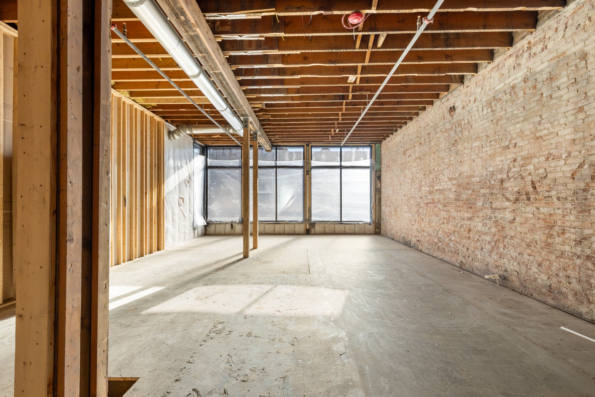 Customizable Commercial Space in Uptown Butte!
