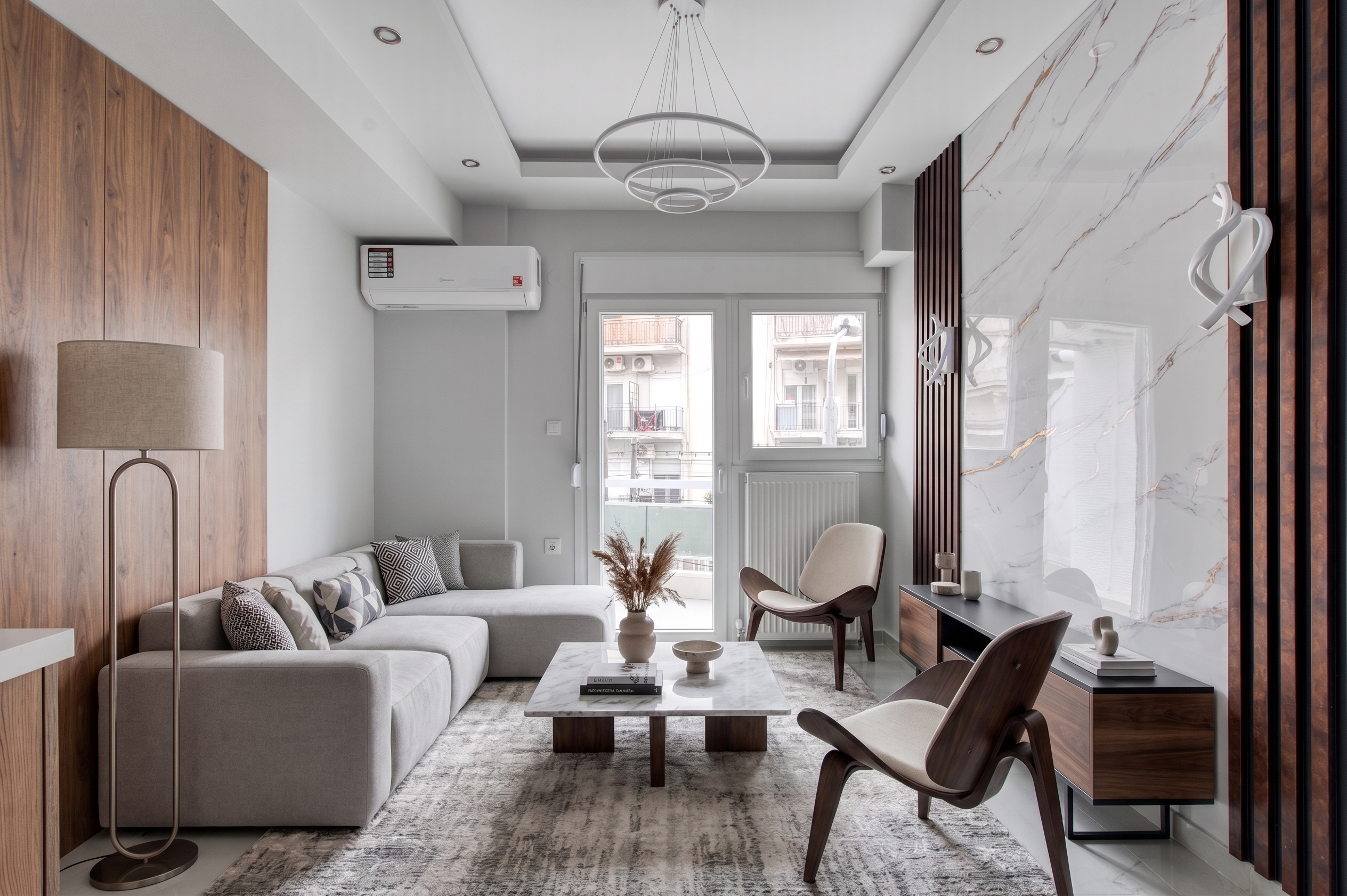 Ανακαινισμένο διαμέρισμα 2ου ορόφου δίπλα στη στάση Ανάληψη του μετρό