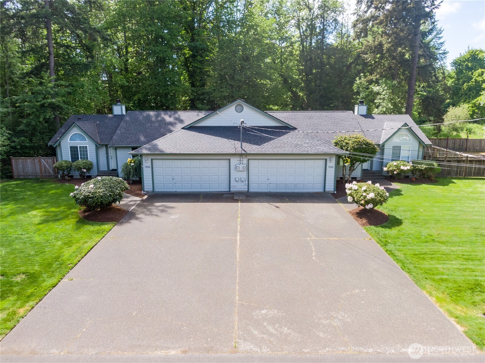 Rare opportunity to own a versatile duplex
