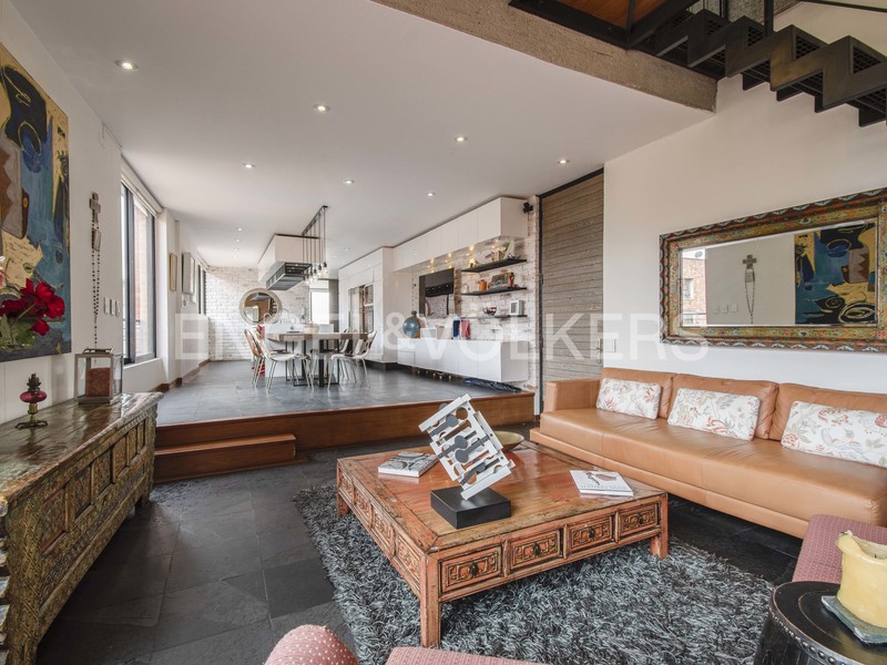 Apartamento de diseño con balcones para venta en La Cabrera