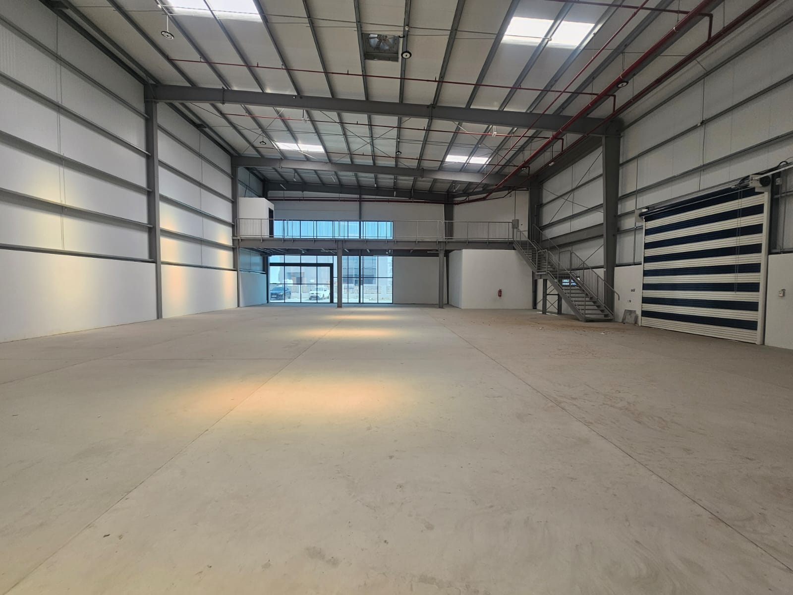 Available | BrandNew | 60 kW capacity | 4 cheques