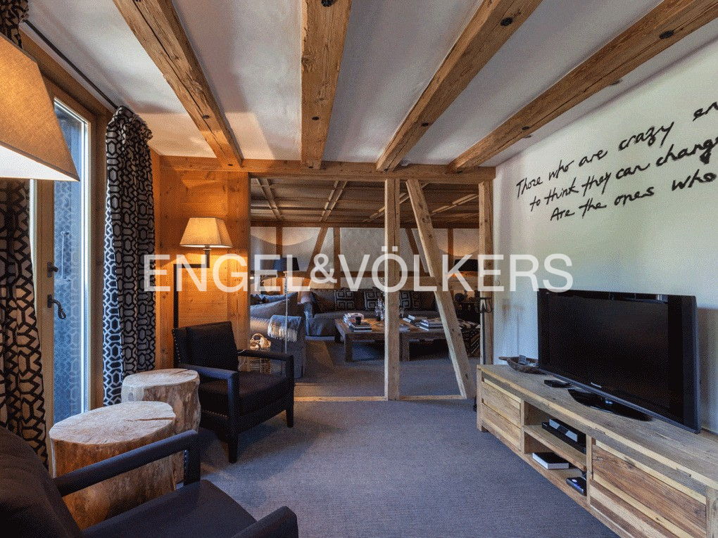 Luxury Apartment on the Promenade