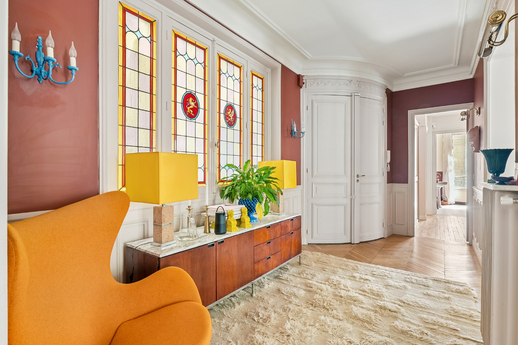 Paris 9th - Exceptional Family Apartment - Saint-Georges District