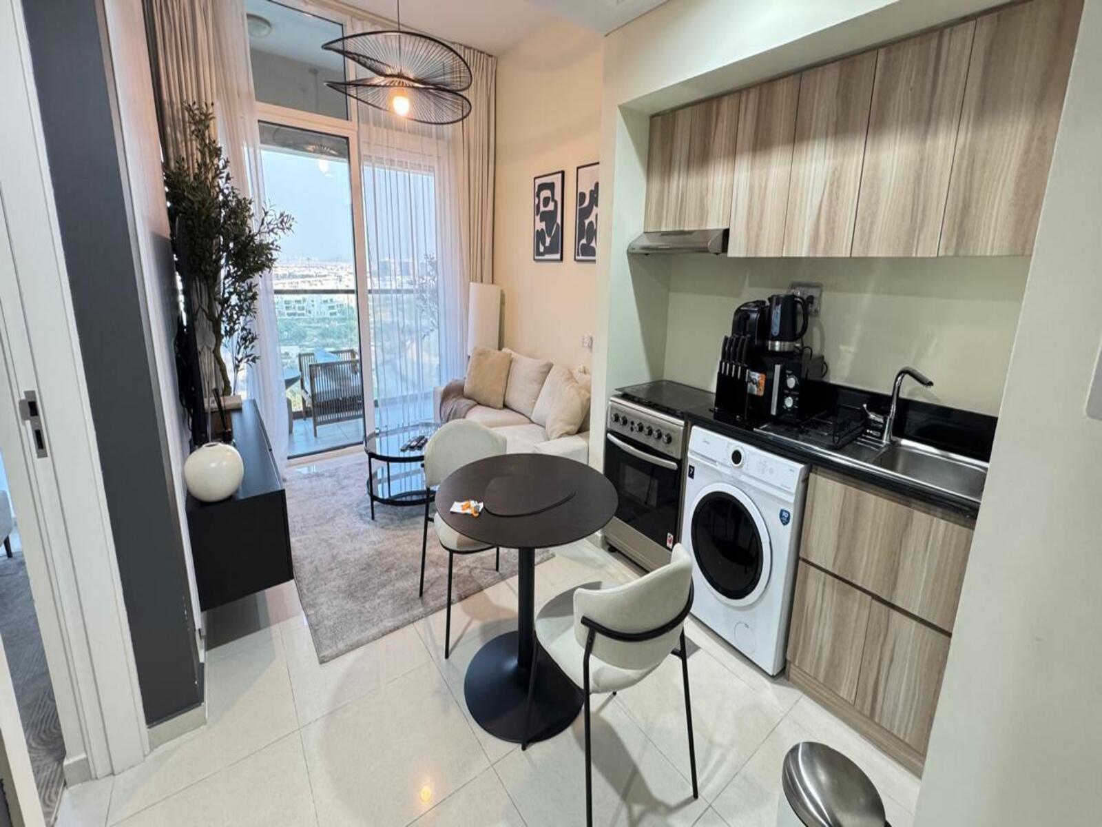 Vacant Now | Elegant Fully Furnished Unit