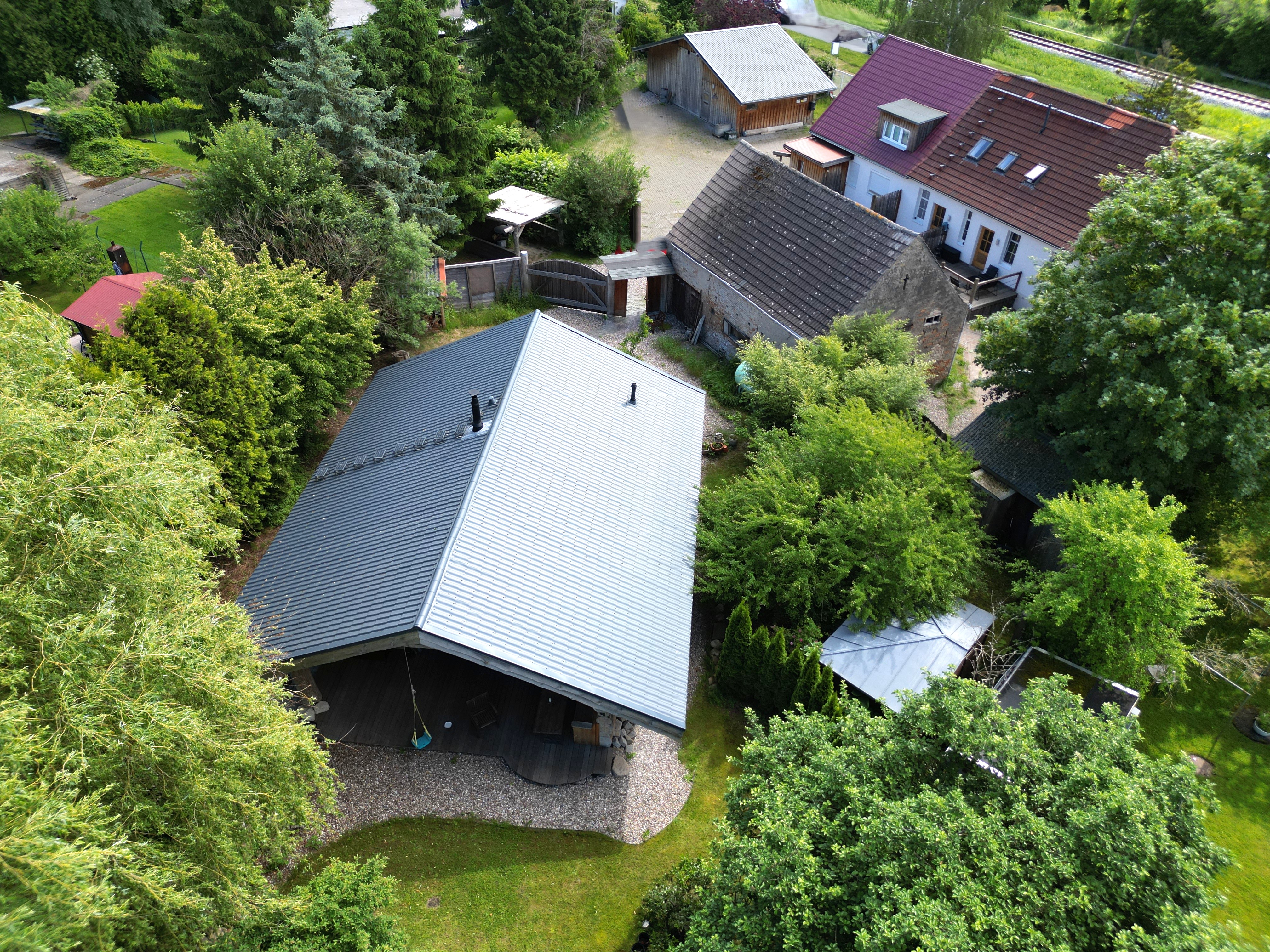 Top vermietetes: Mehrfamilienhaus und Blockhaus in Rövershagen