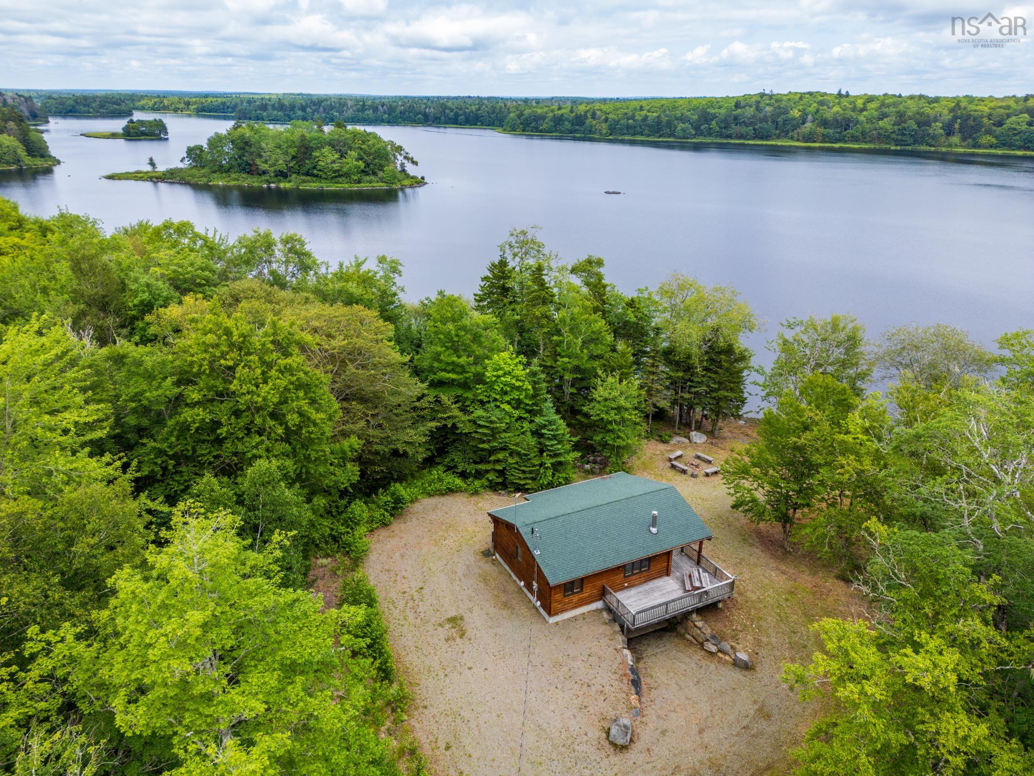 Discover Your Dream Escape At This Private Lakefront Retreat