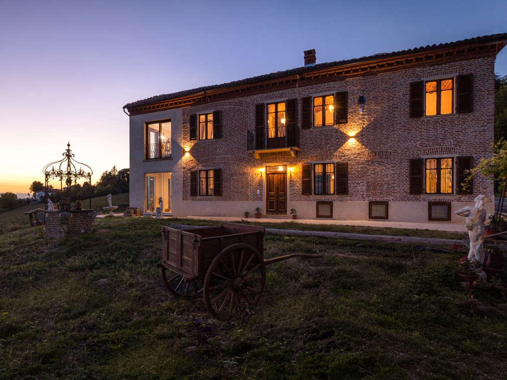 Charming historic property overlooking Monviso