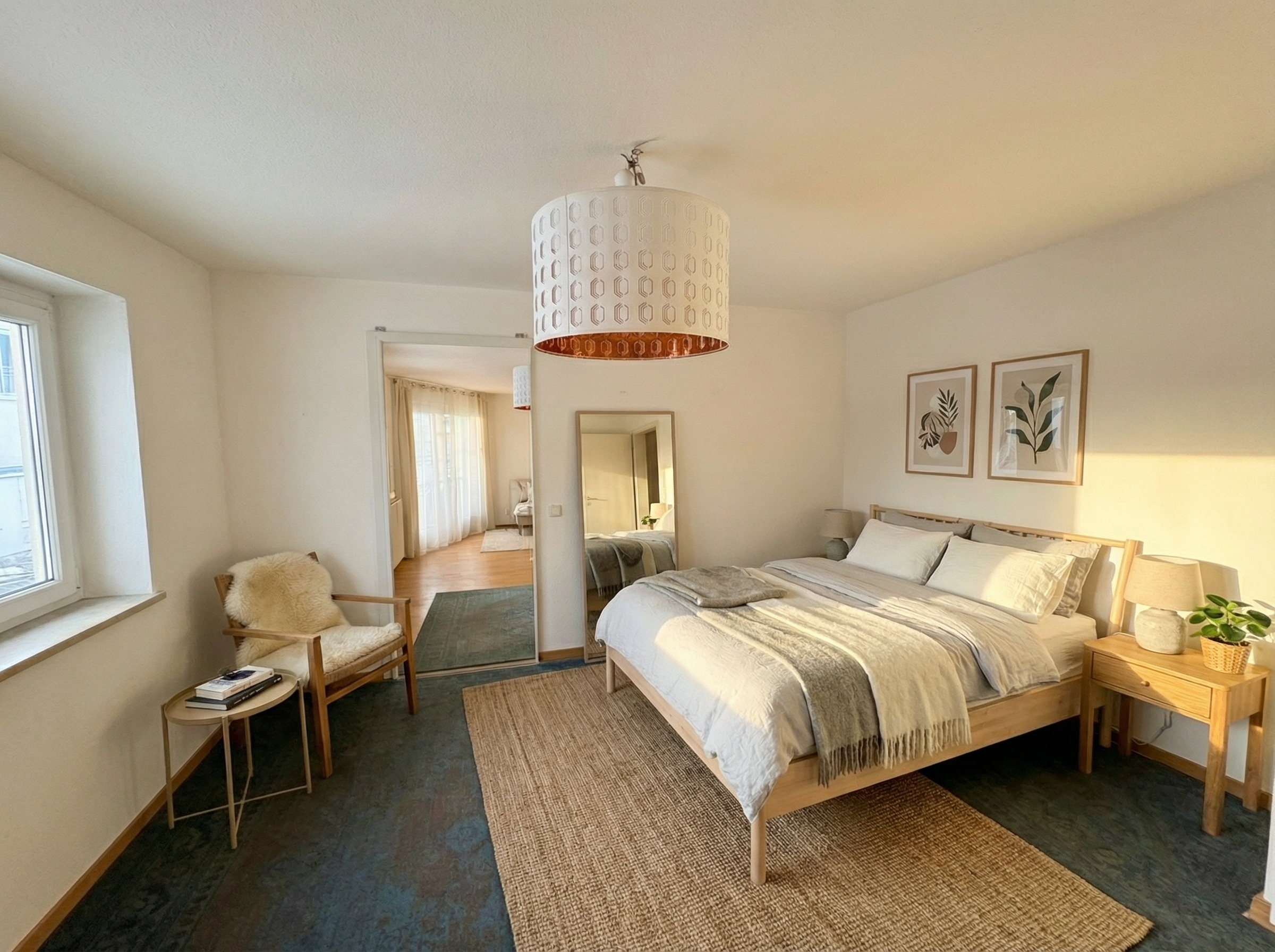 Charmante Singlewohnung mit Terrasse, optional Tiefgaragen-Stellplatz in Schleußig!