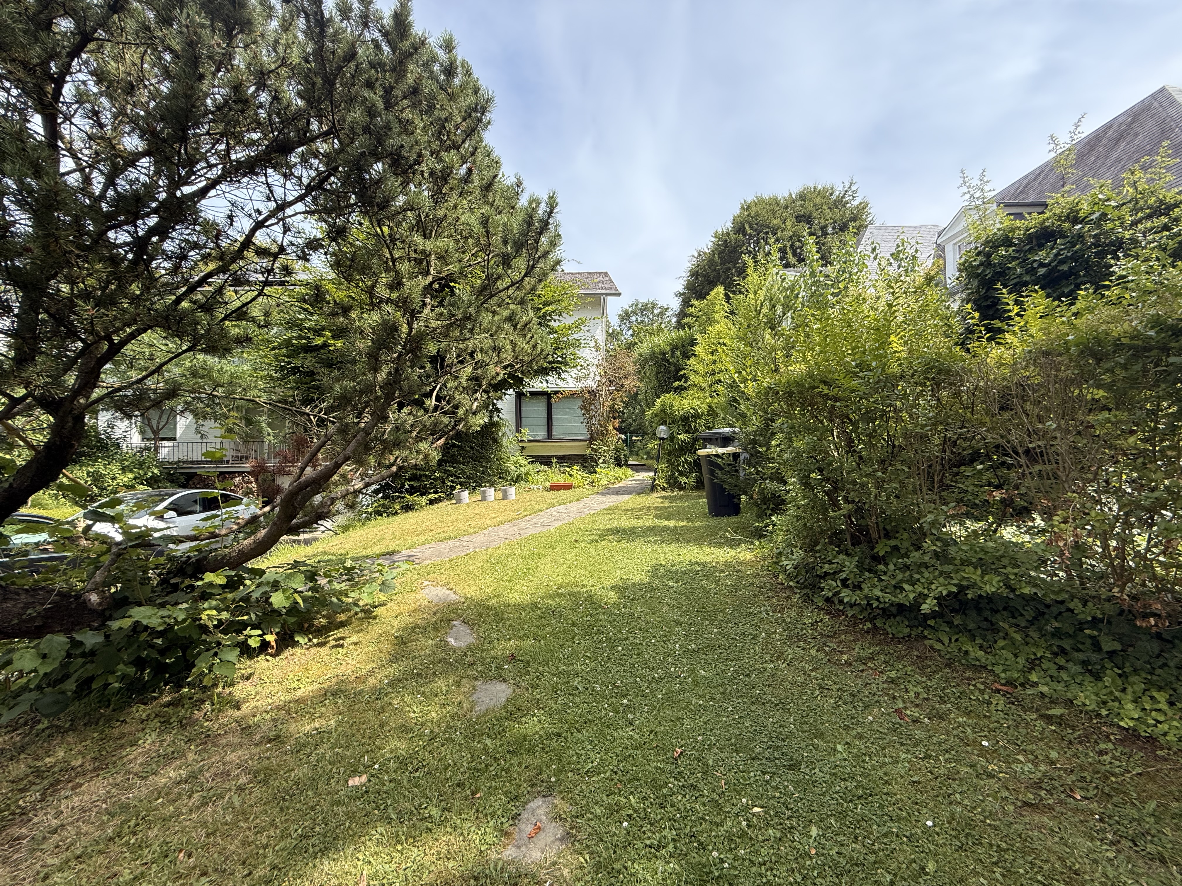 Superbe maison de 4 chambres avec vaste jardin et garage