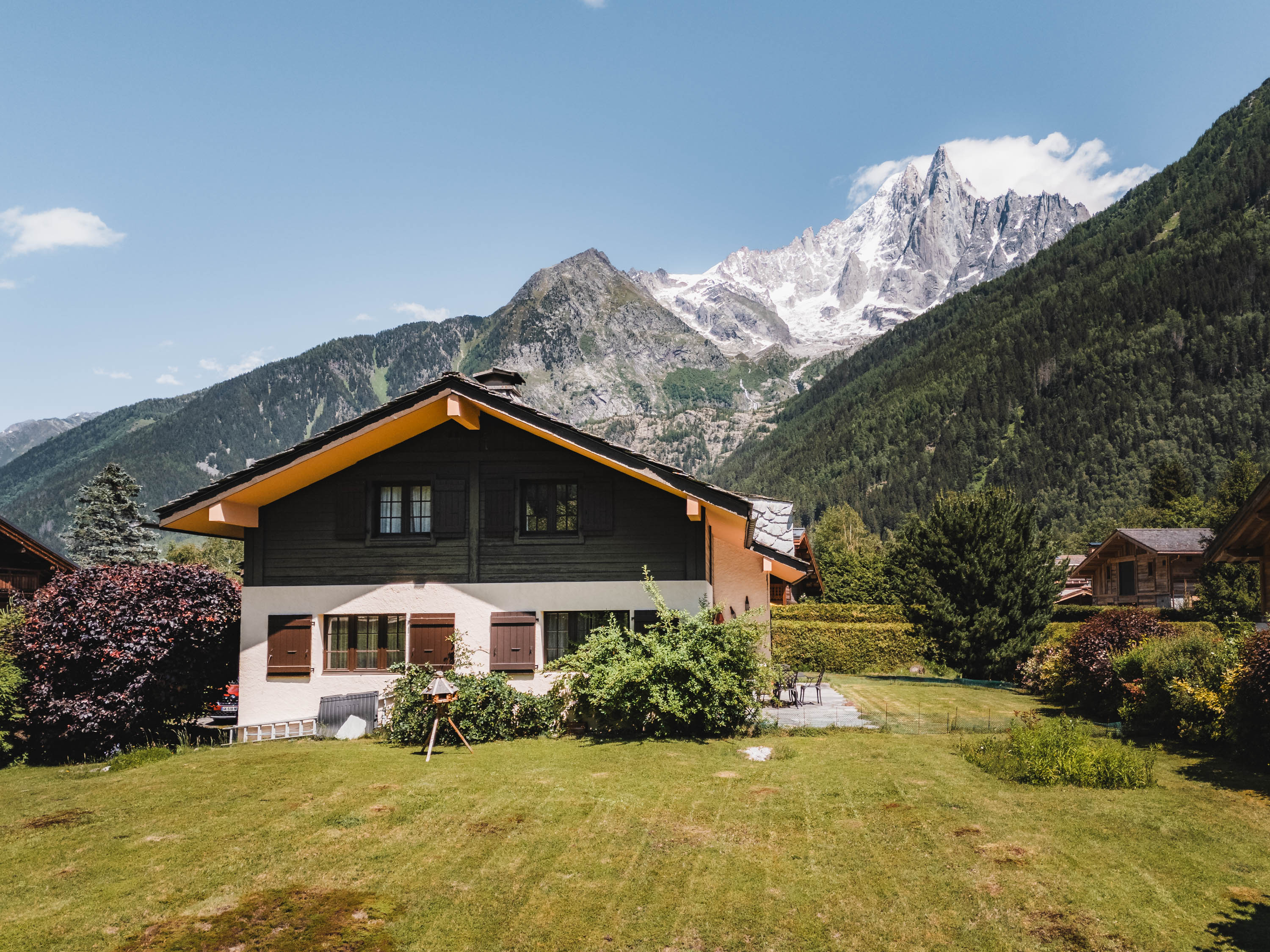 Bare-ownership chalet in the heart of la plaine des Praz