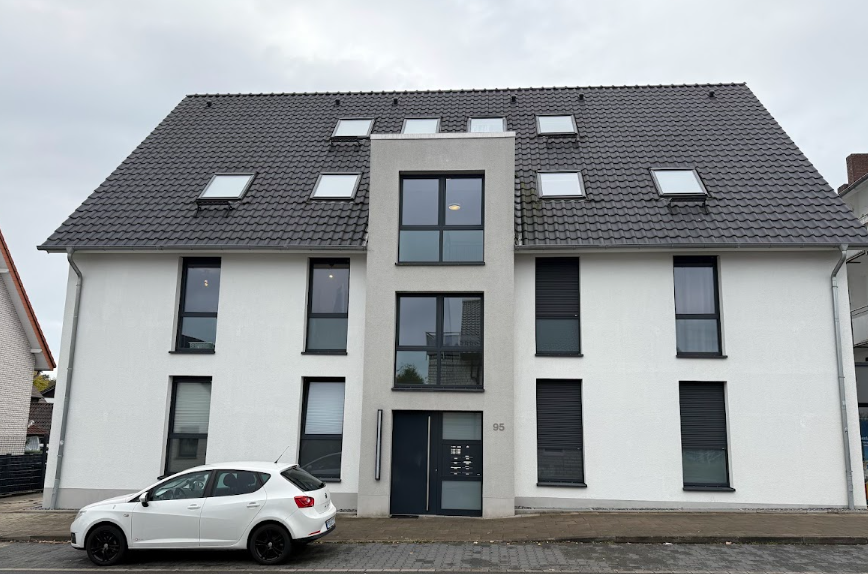 Moderne und helle Maisonette-Wohnung