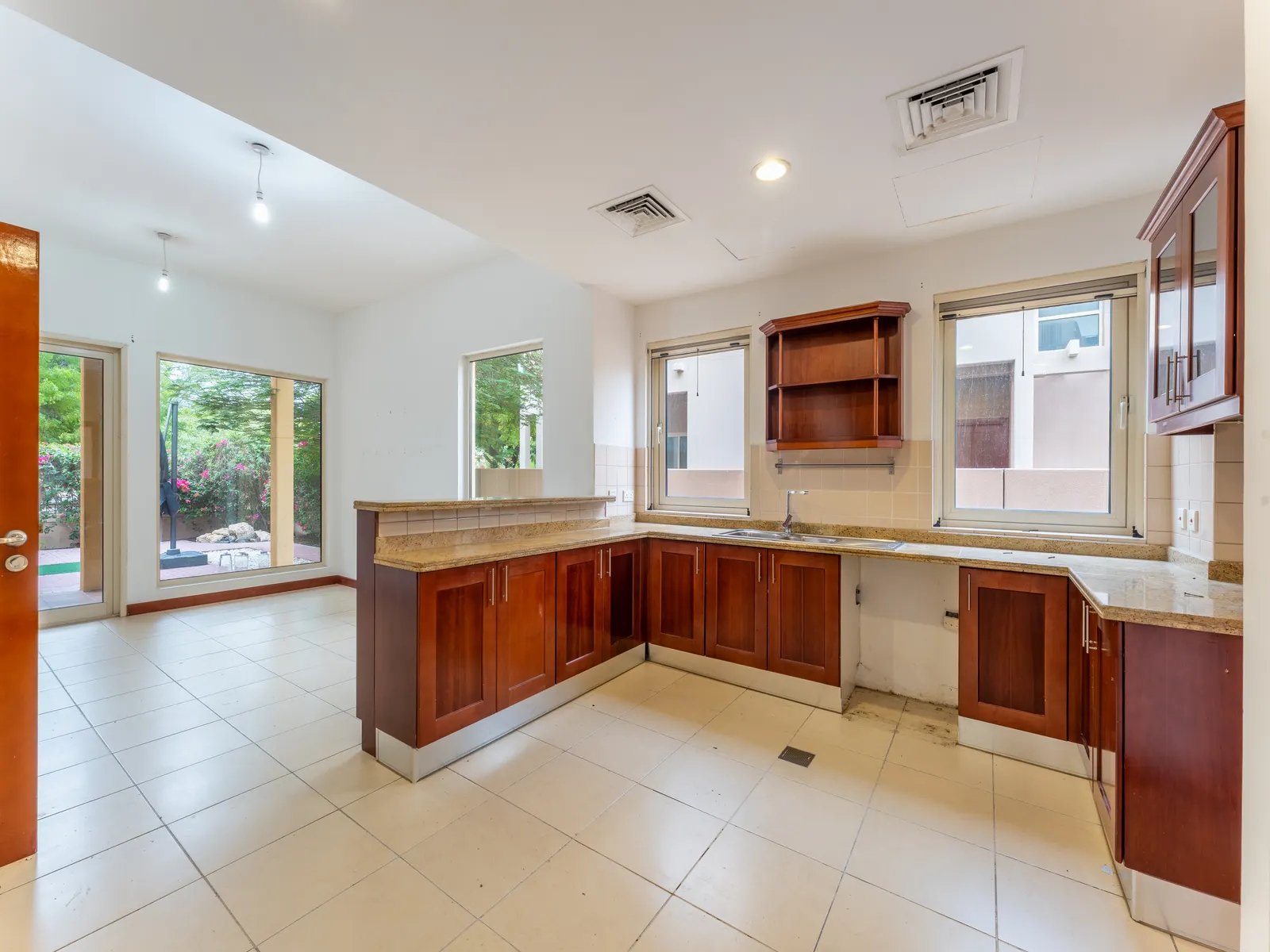 Prime | Type 8 | Private Landscaped Garden