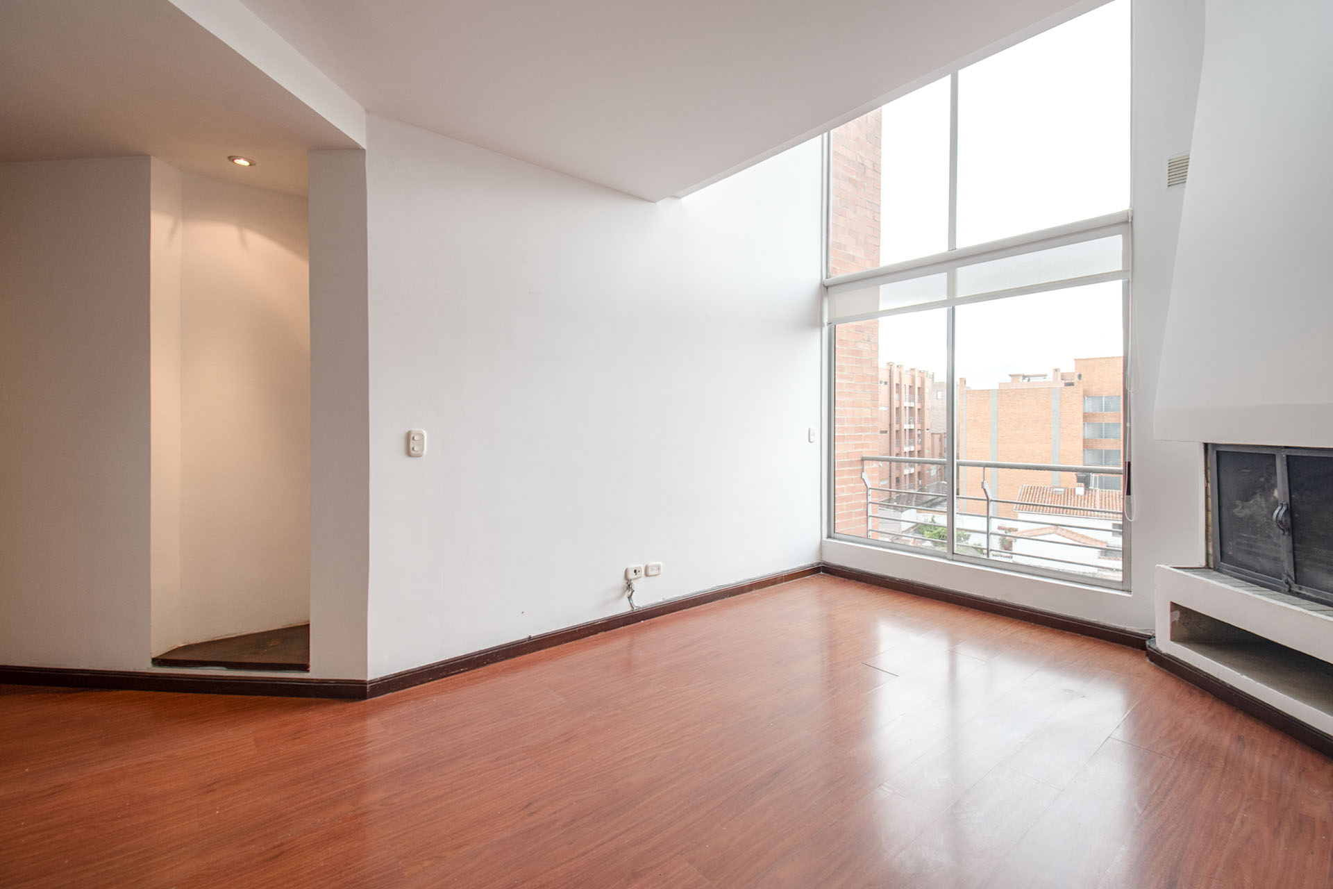 Iluminado apartamento para venta en San Patricio