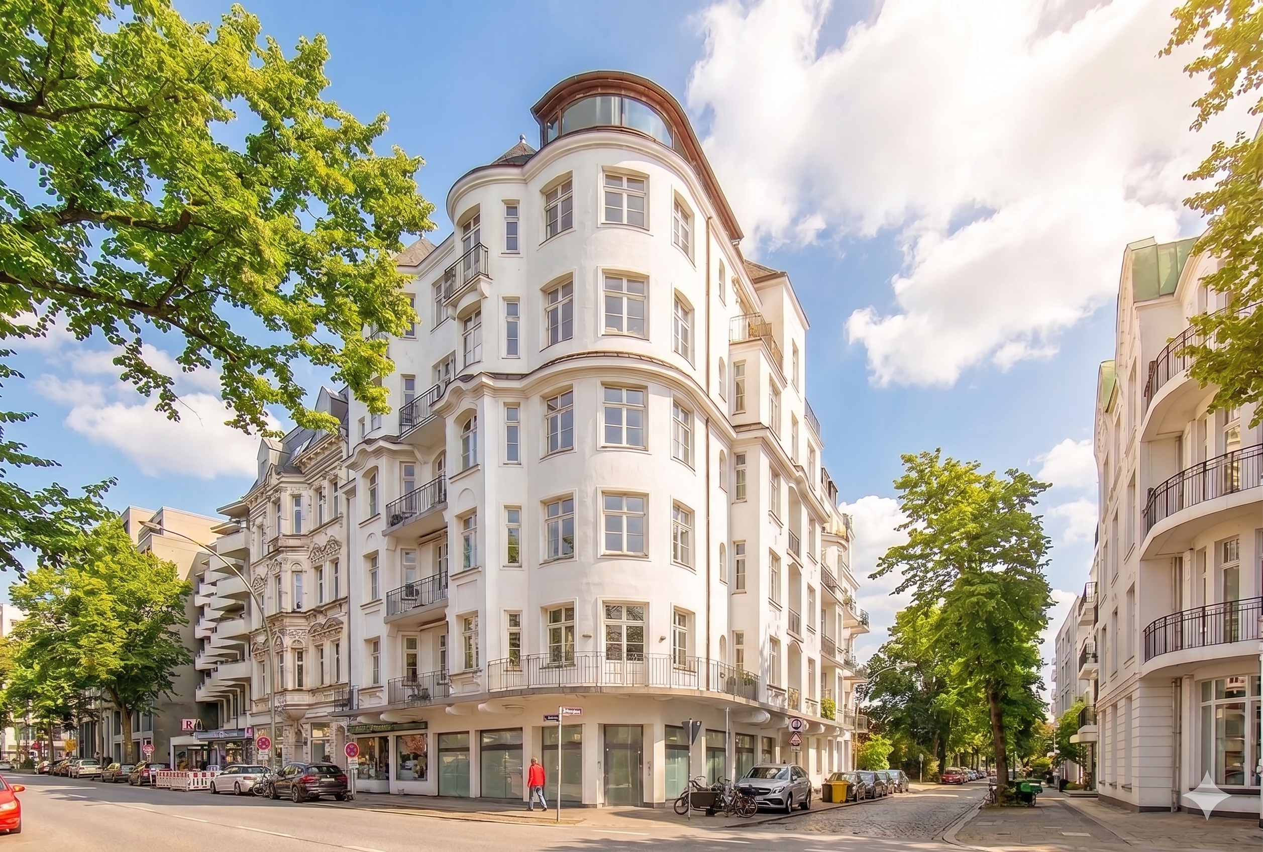 Spektakuläre Aussicht: Wenn die Alster dir zu Füßen liegt