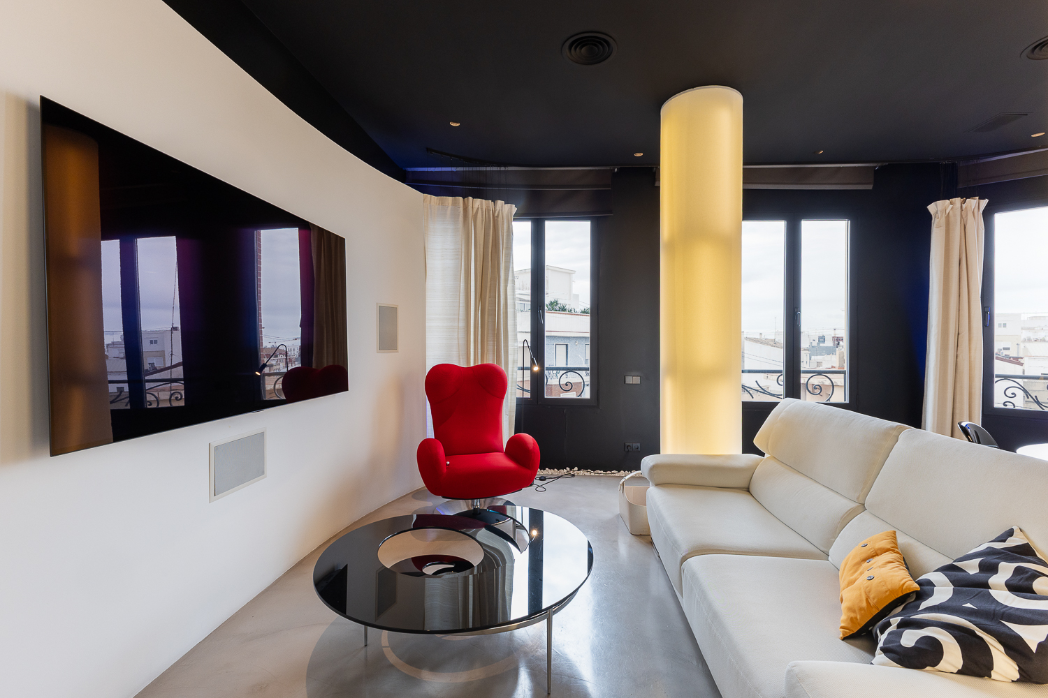 Exclusive Luxury Apartment with Design in Ruzafa