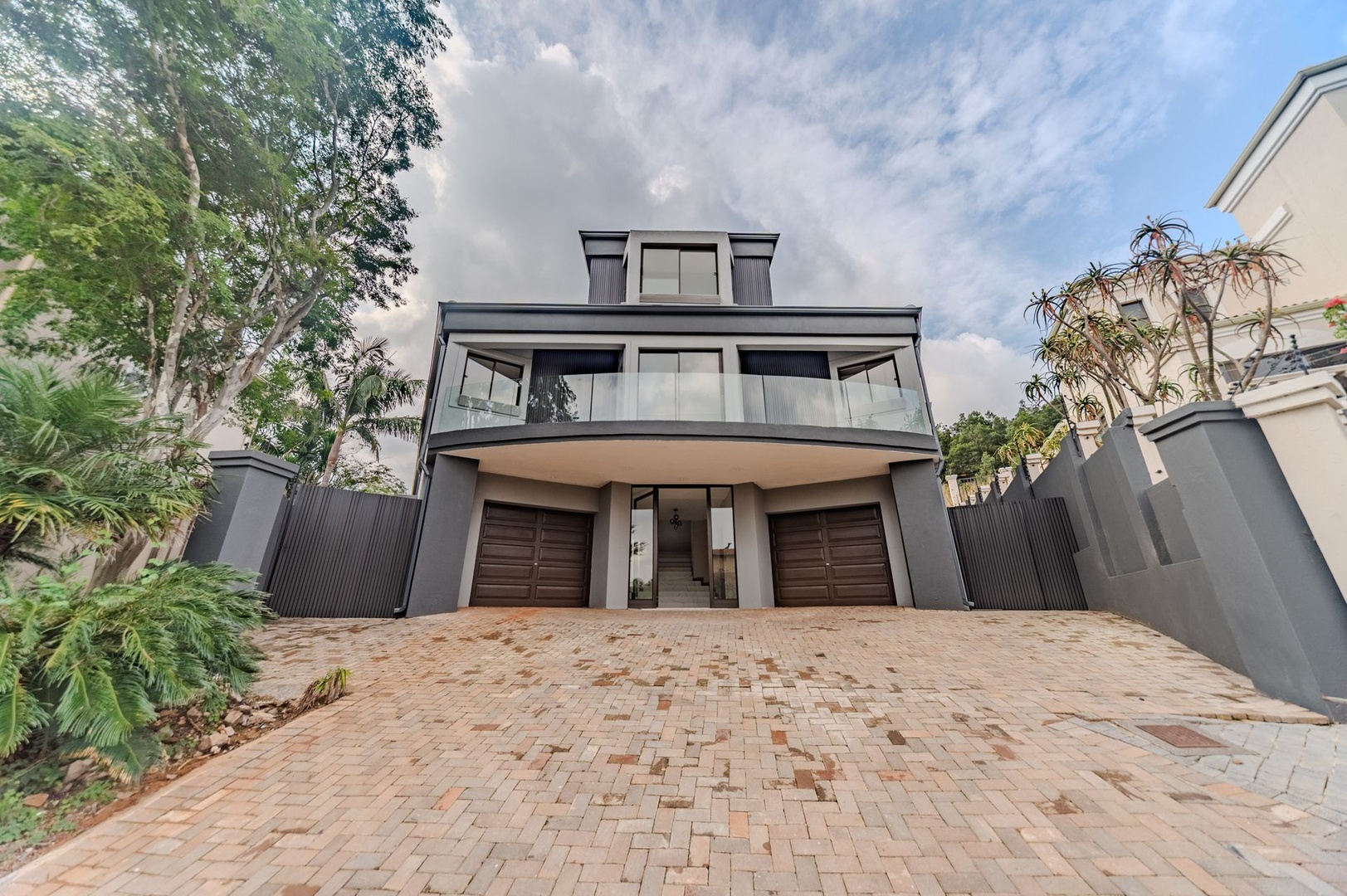 Newly Renovated Luxury Home in Prime Waterkloof Ridge Estate | Embassy Living