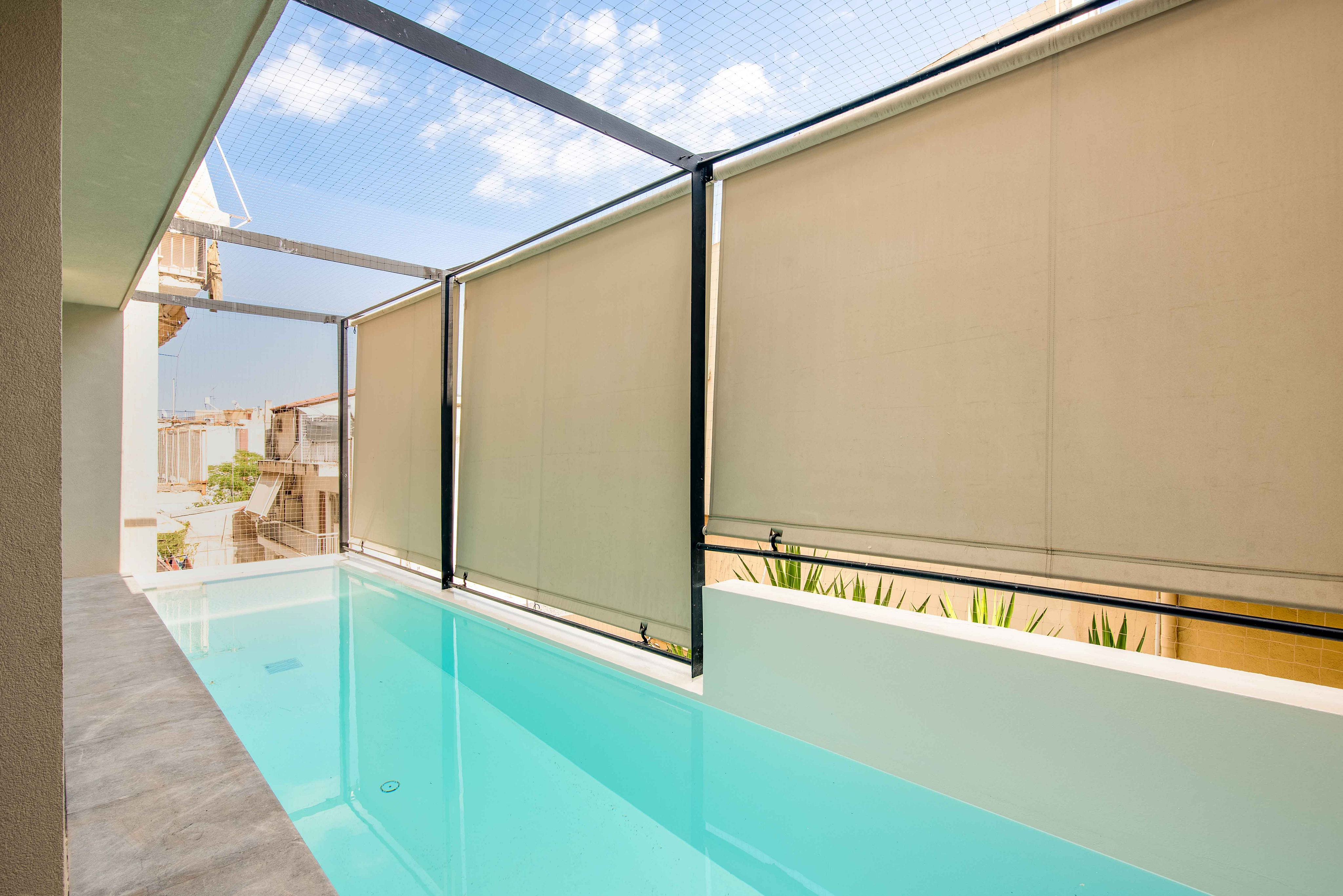 Unique, high-quality detached house with swimming pool