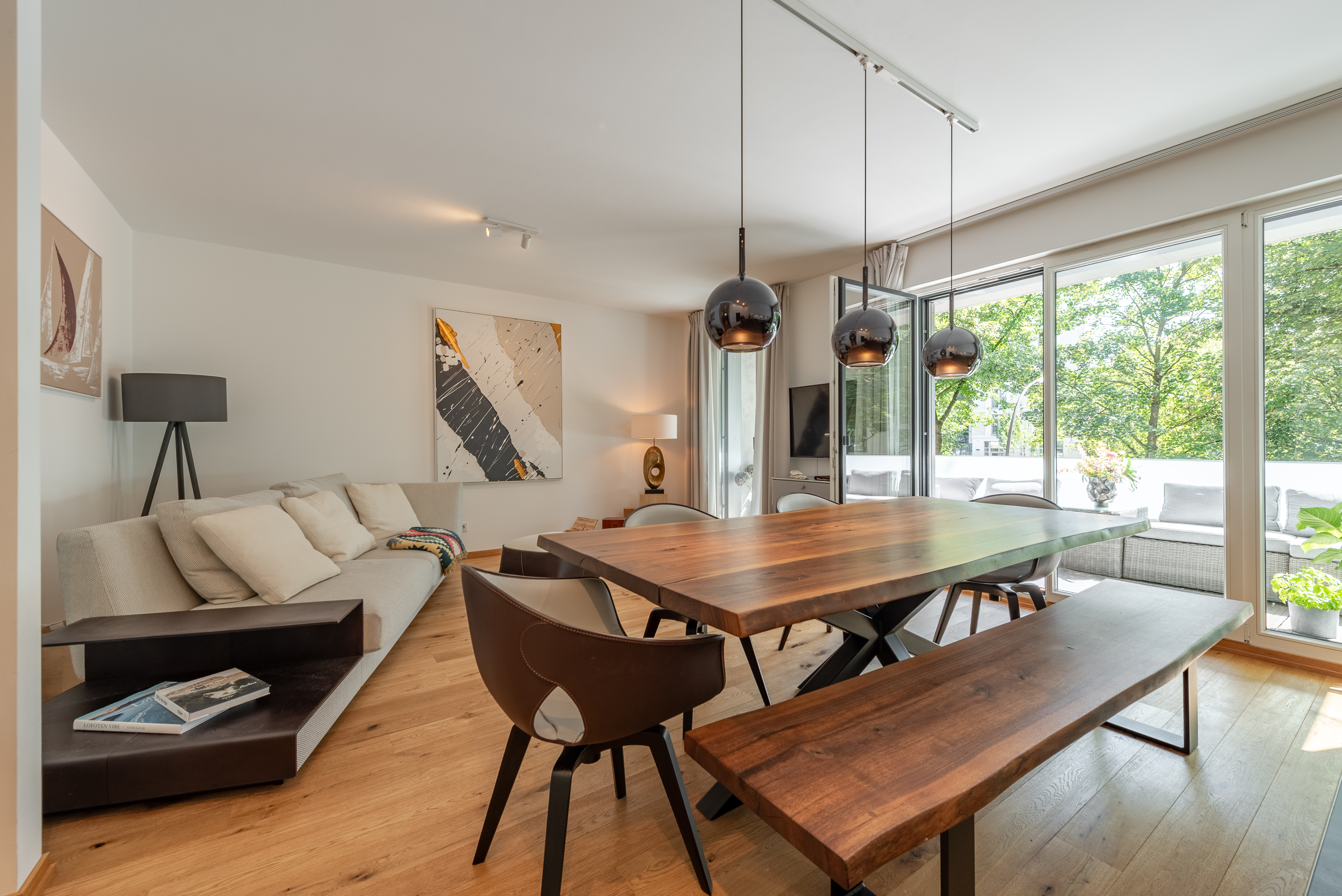 Neubau-Raumwunder in ruhiger Lage!