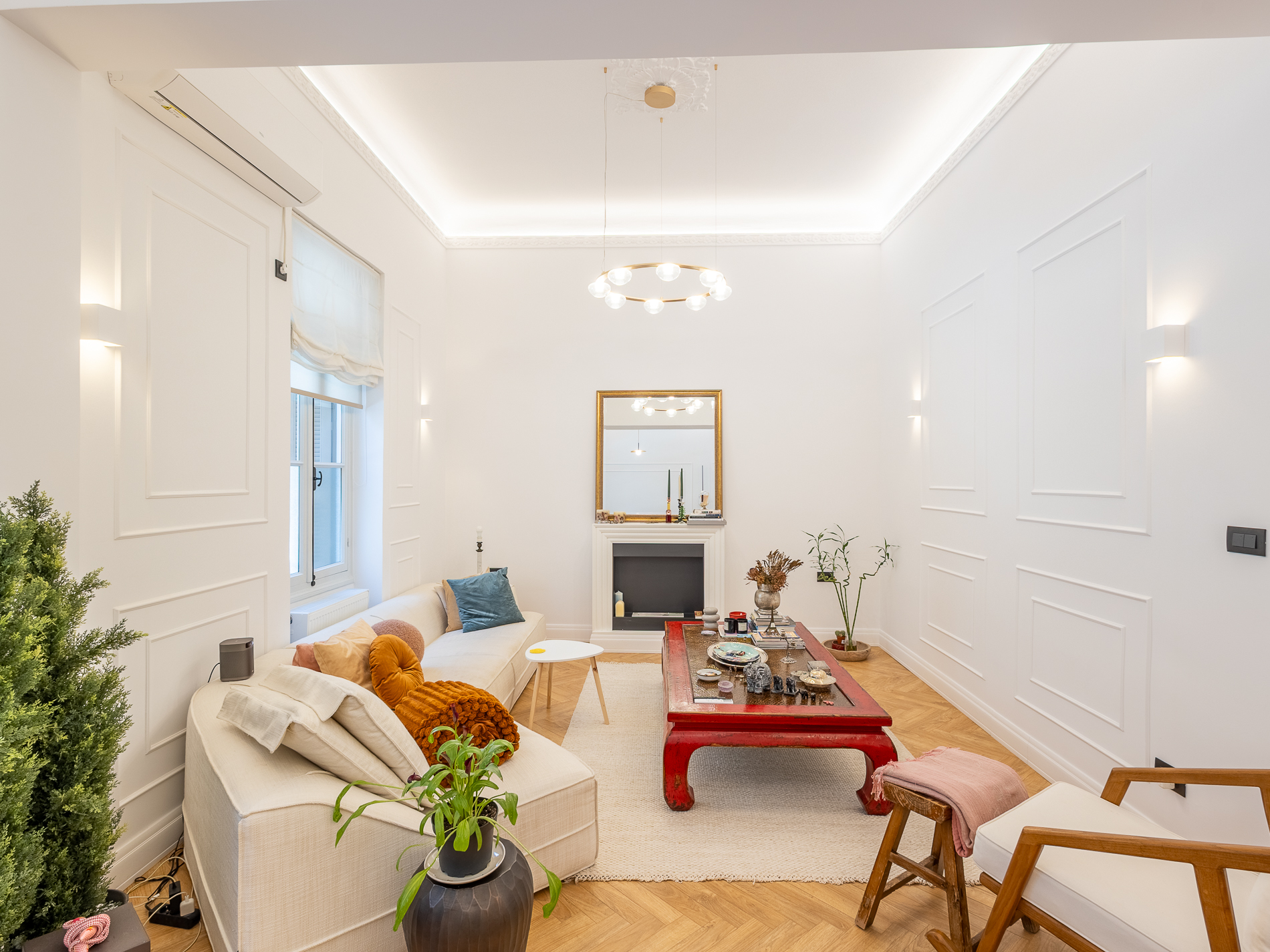 Unique ground-floor apartment near Ilisia park