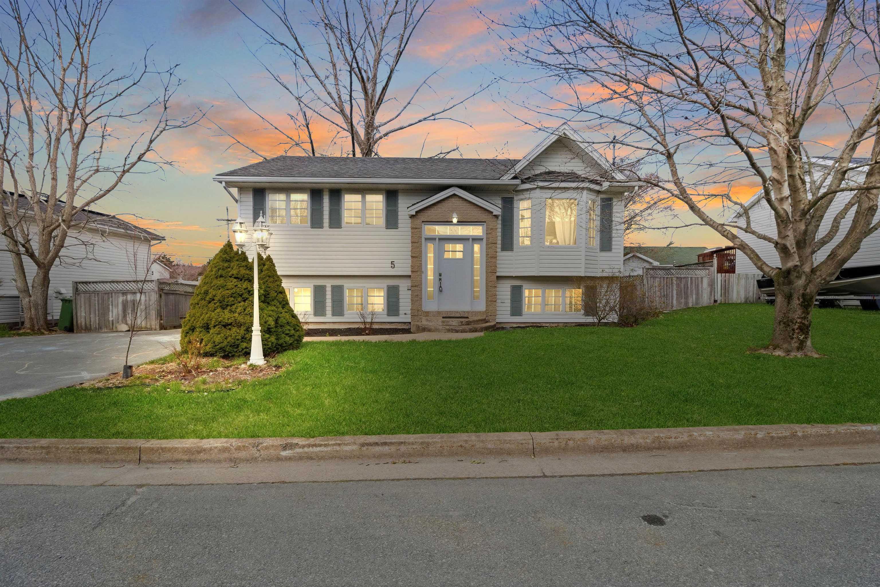 Updated Family Home on Quiet Court in Dartmouth