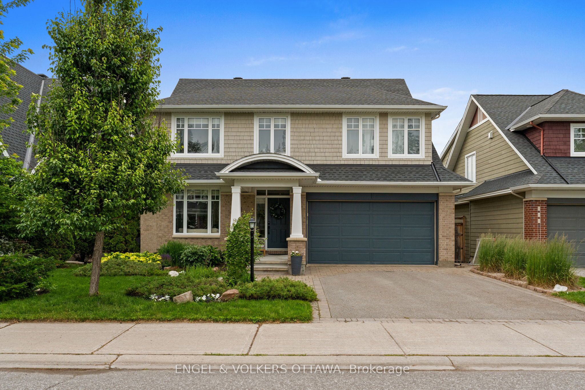 Exceptional home located in Stonebridge