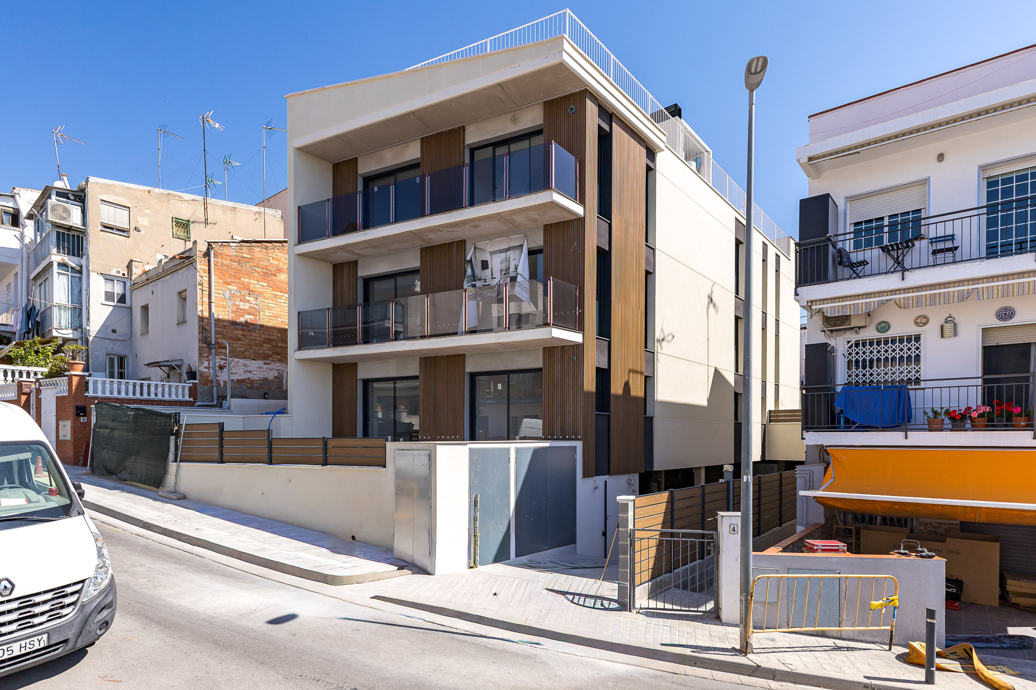 Wunderschönes NEUBAU-Penthouse mit herrlicher Terrasse und spektakulärem Panoramablick auf Castelldefels und das Meer