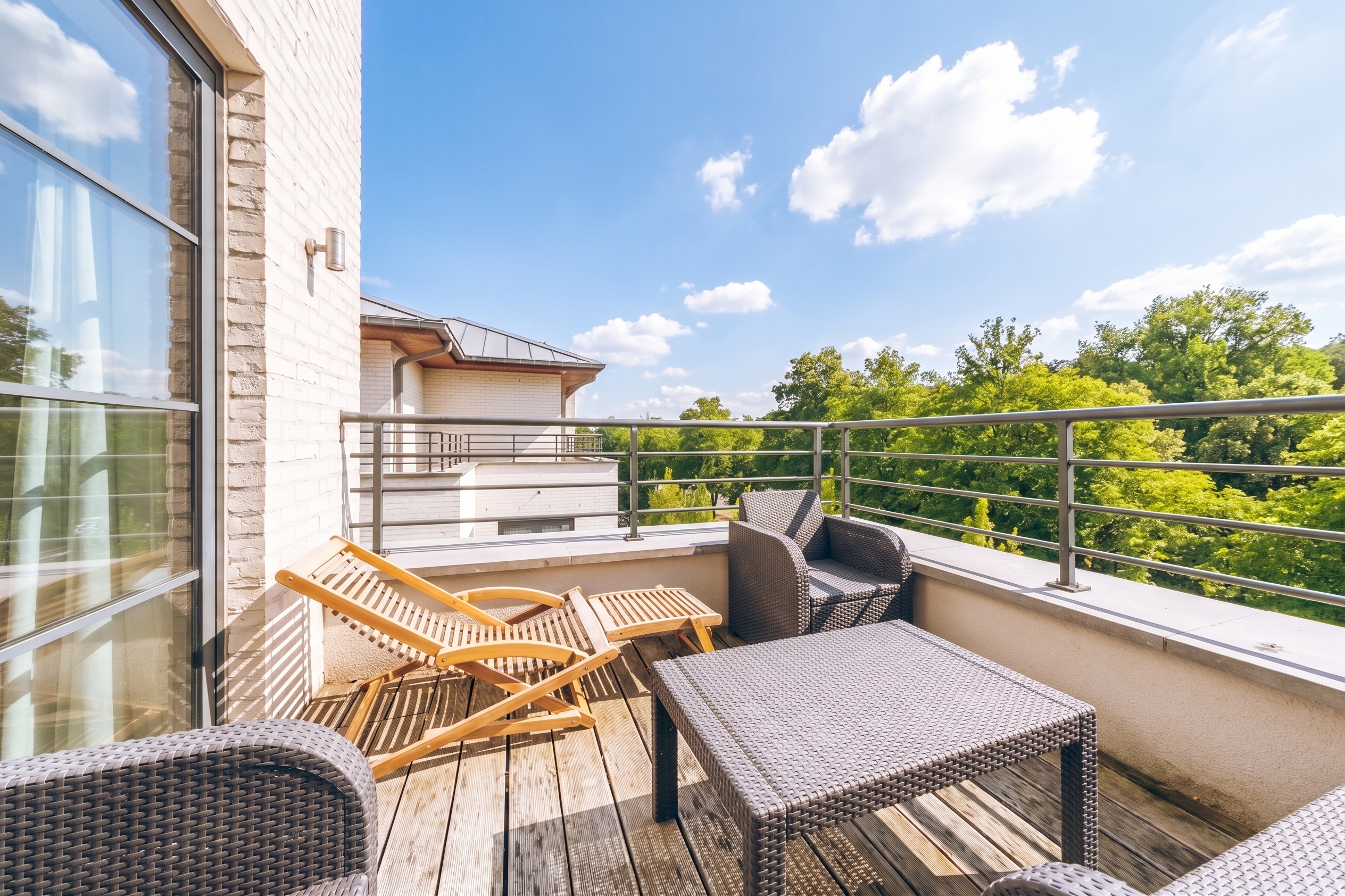 Bright 1-bedroom apartment with terraces near the Mellaerts Ponds