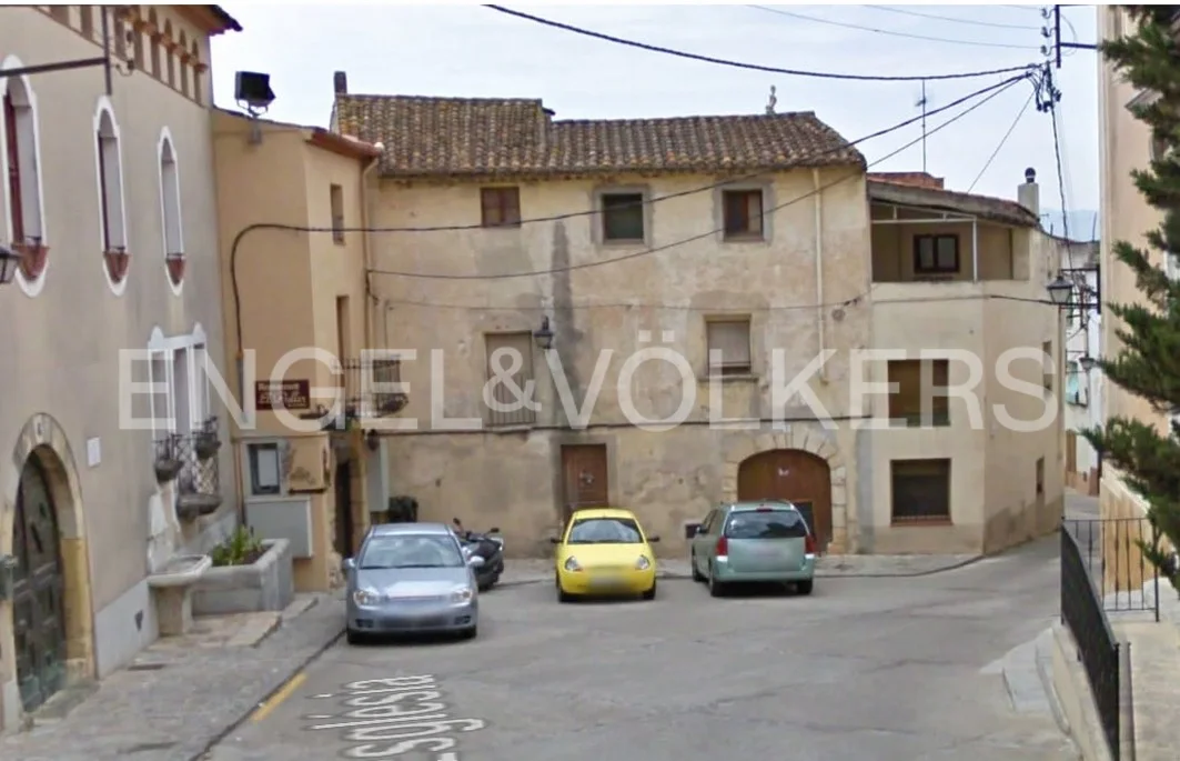 Pallaresos - Townhouse in the center of the town