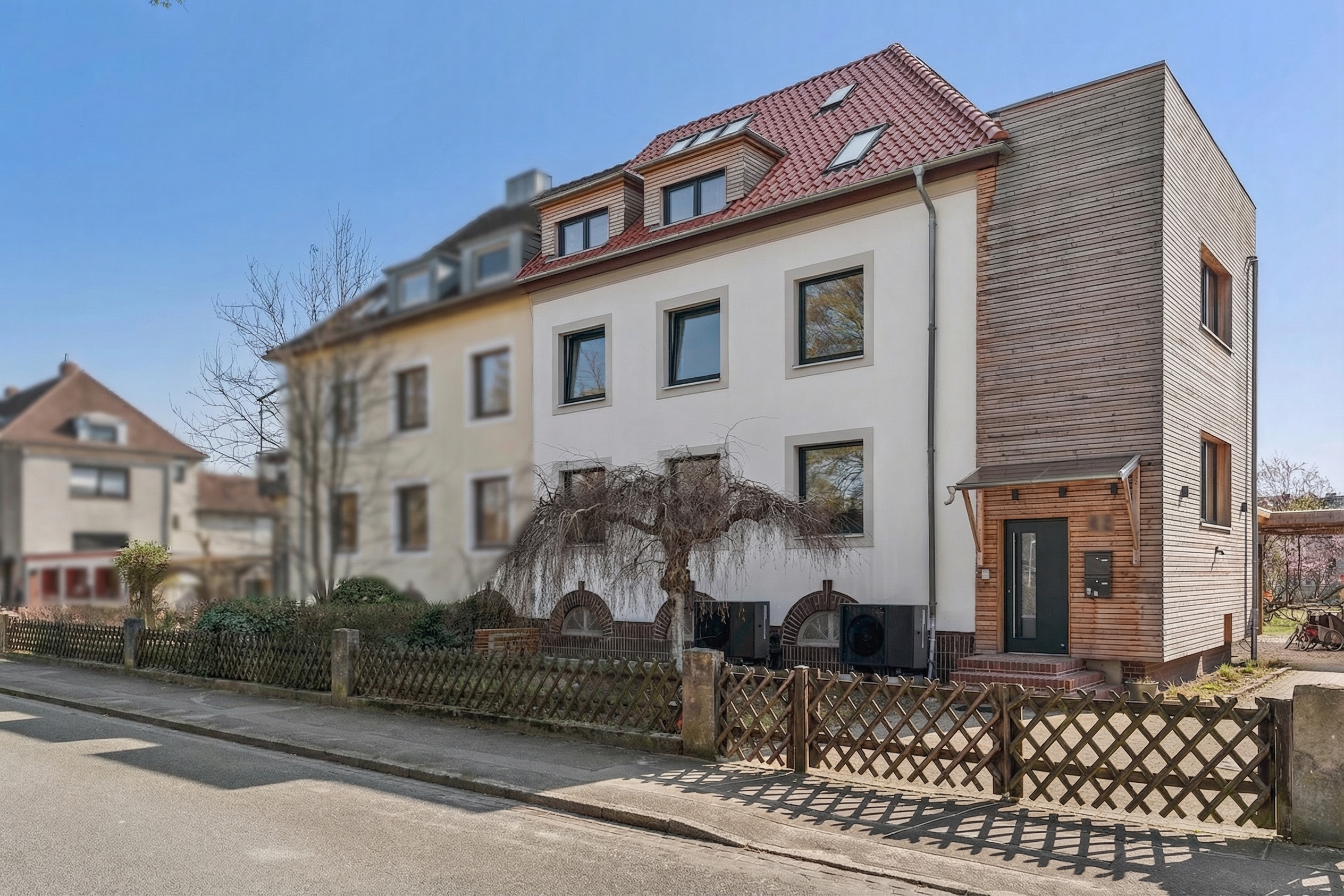 Hochwertige Maisonettewohnung mit Dachterrasse in Ledeburg – modern saniert auf A+ Niveau